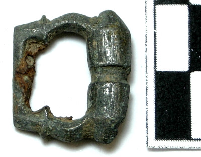 SINGOLO OGGETTO/ fibbia, PERIODIZZAZIONI/ Storia/ Eta' medievale/ Basso Medioevo