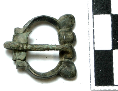 SINGOLO OGGETTO/ fibbia, PERIODIZZAZIONI/ Storia/ Eta' medievale/ Basso Medioevo