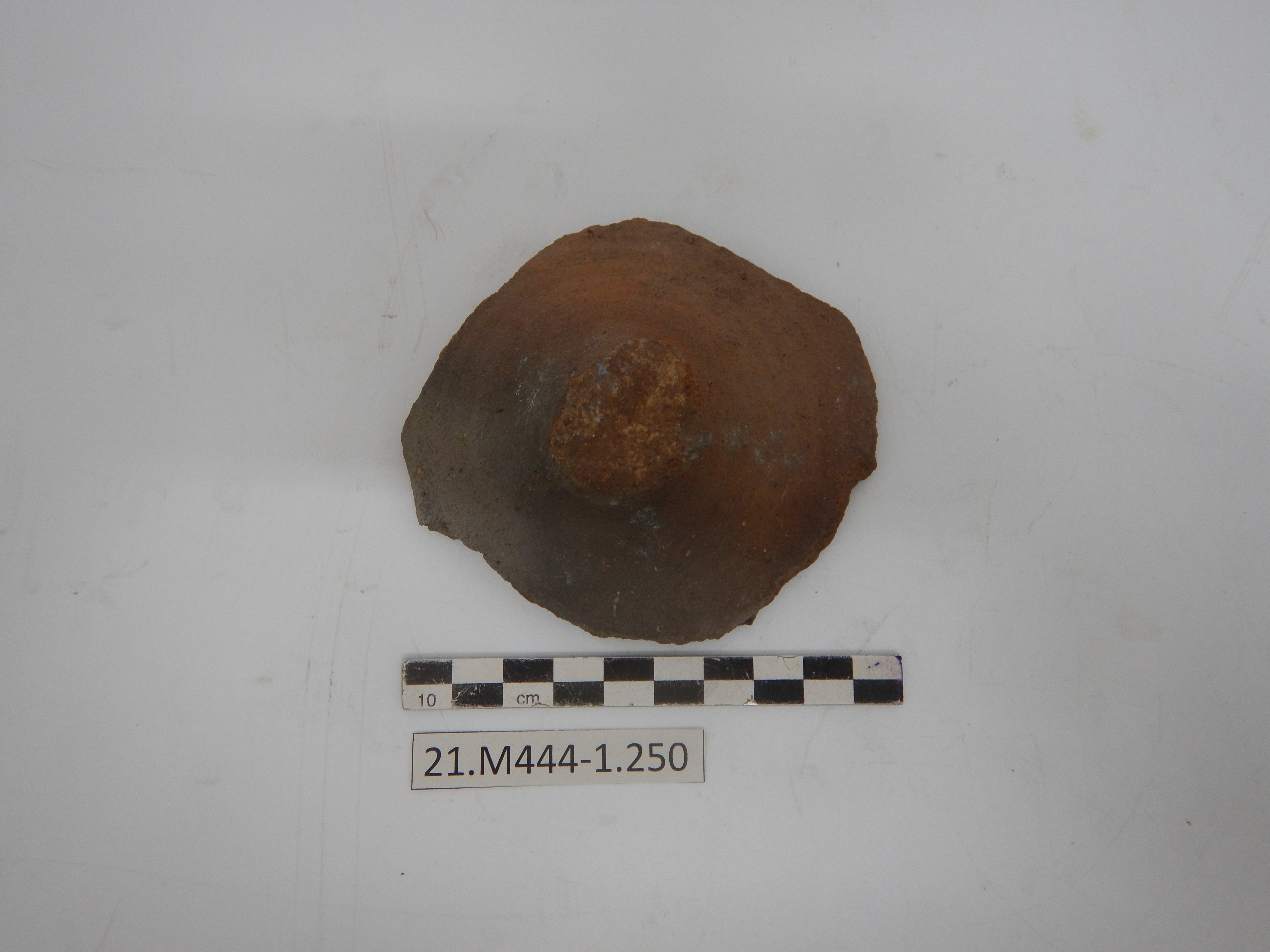 SINGOLO OGGETTO/ coperchio, SECOLI/ I