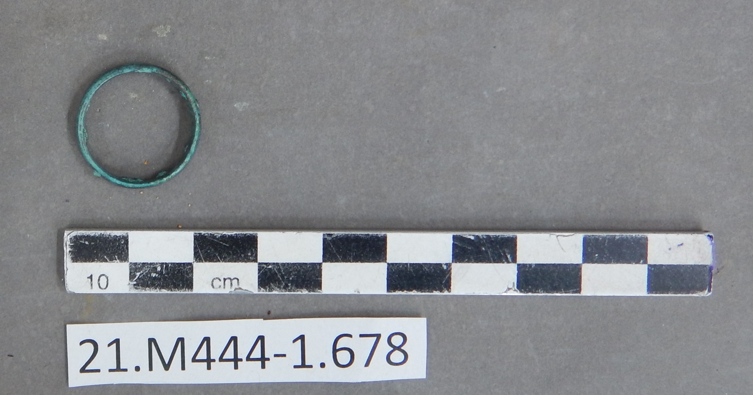 SINGOLO OGGETTO/ anello, SECOLI/ VI a.C