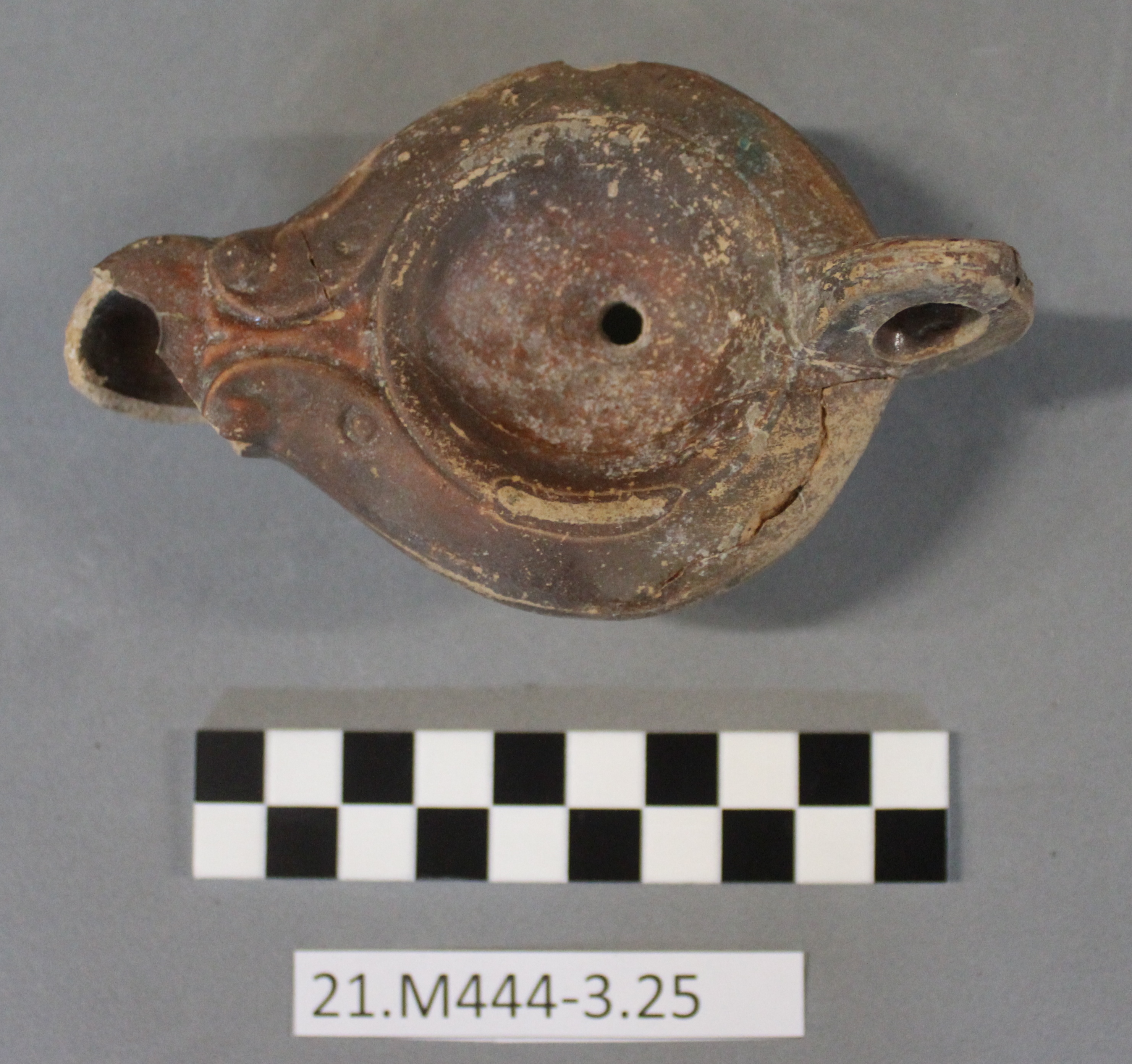 SINGOLO OGGETTO/ lucerna, SECOLI/ I