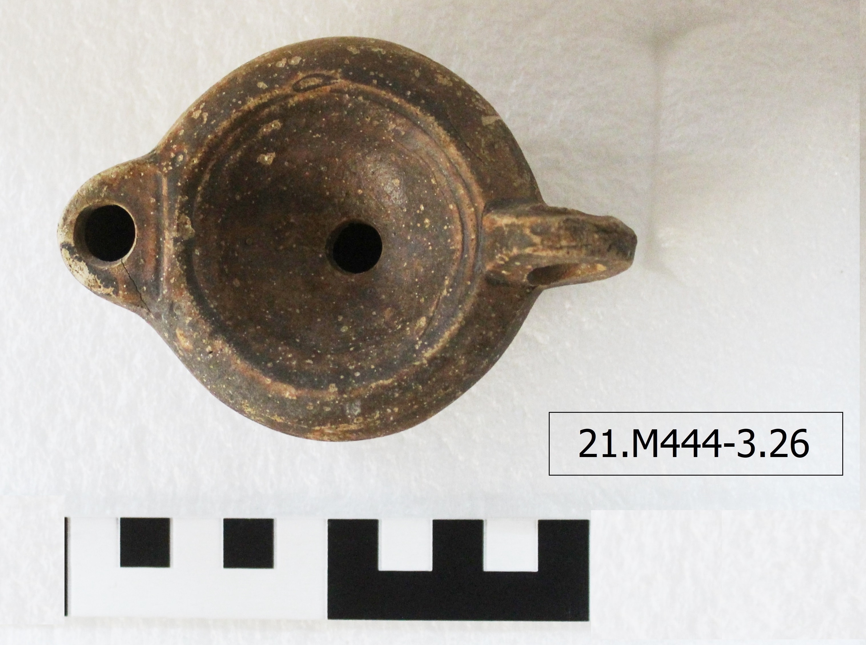 SINGOLO OGGETTO/ lucerna, SECOLI/ I