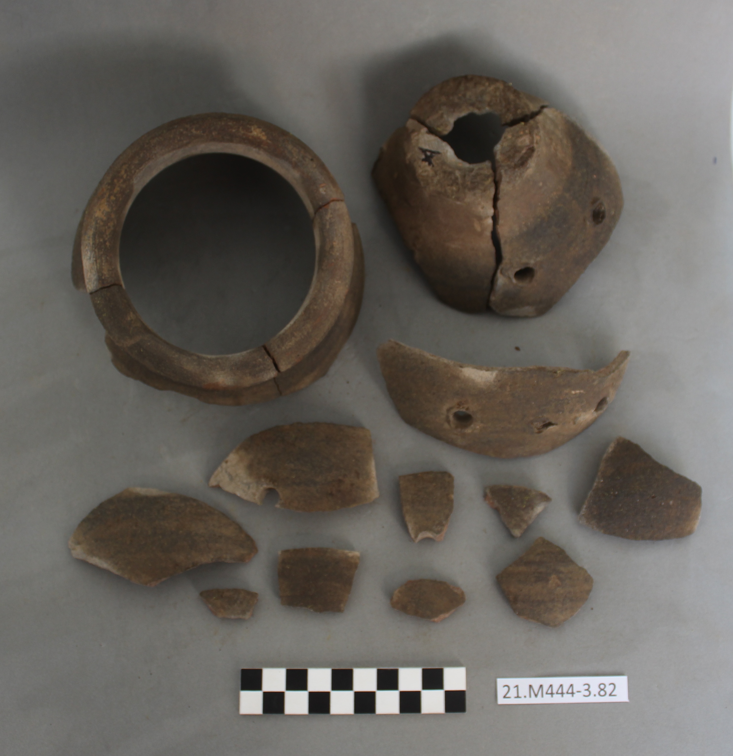 SINGOLO OGGETTO/ olla, SECOLI/ I