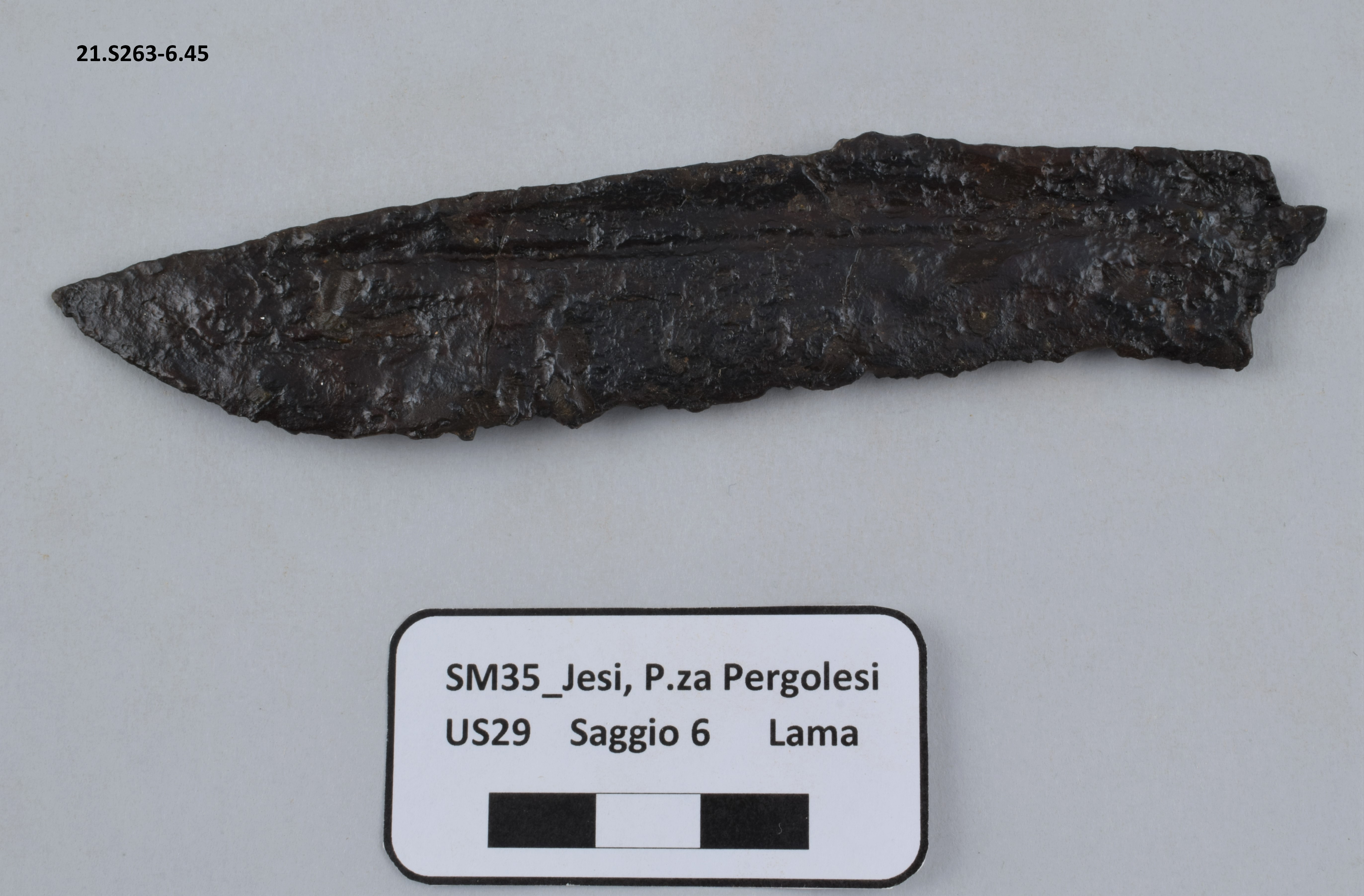 SINGOLO OGGETTO/ lama, PERIODIZZAZIONI/ STORIA/ Eta' medievale