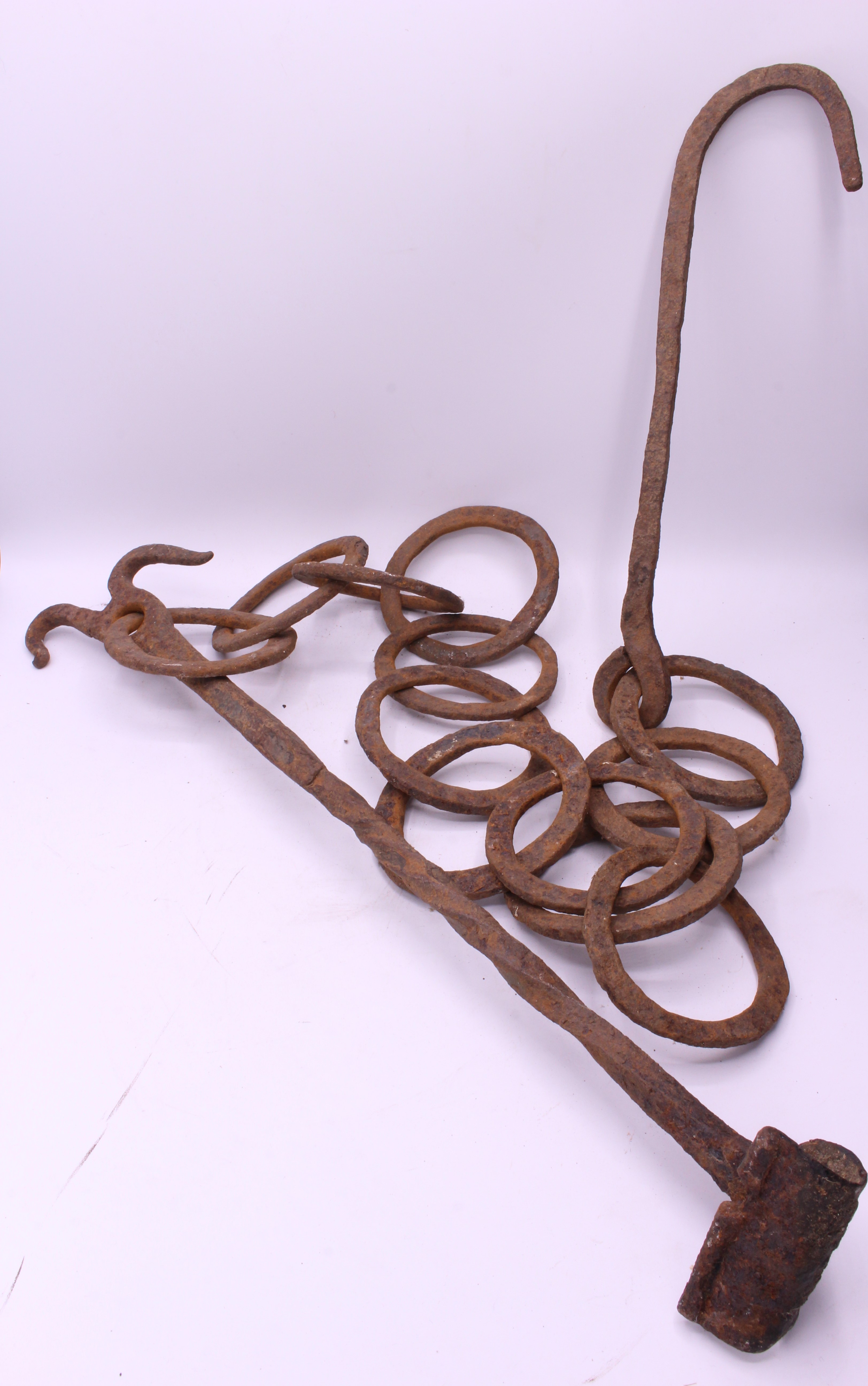 la cheino (CATENA, catena da focolare, ARREDI E SUPPELLETTILI/ CONTENITORI, RECIPIENTI E OGGETTI DI USO DOMESTICO)