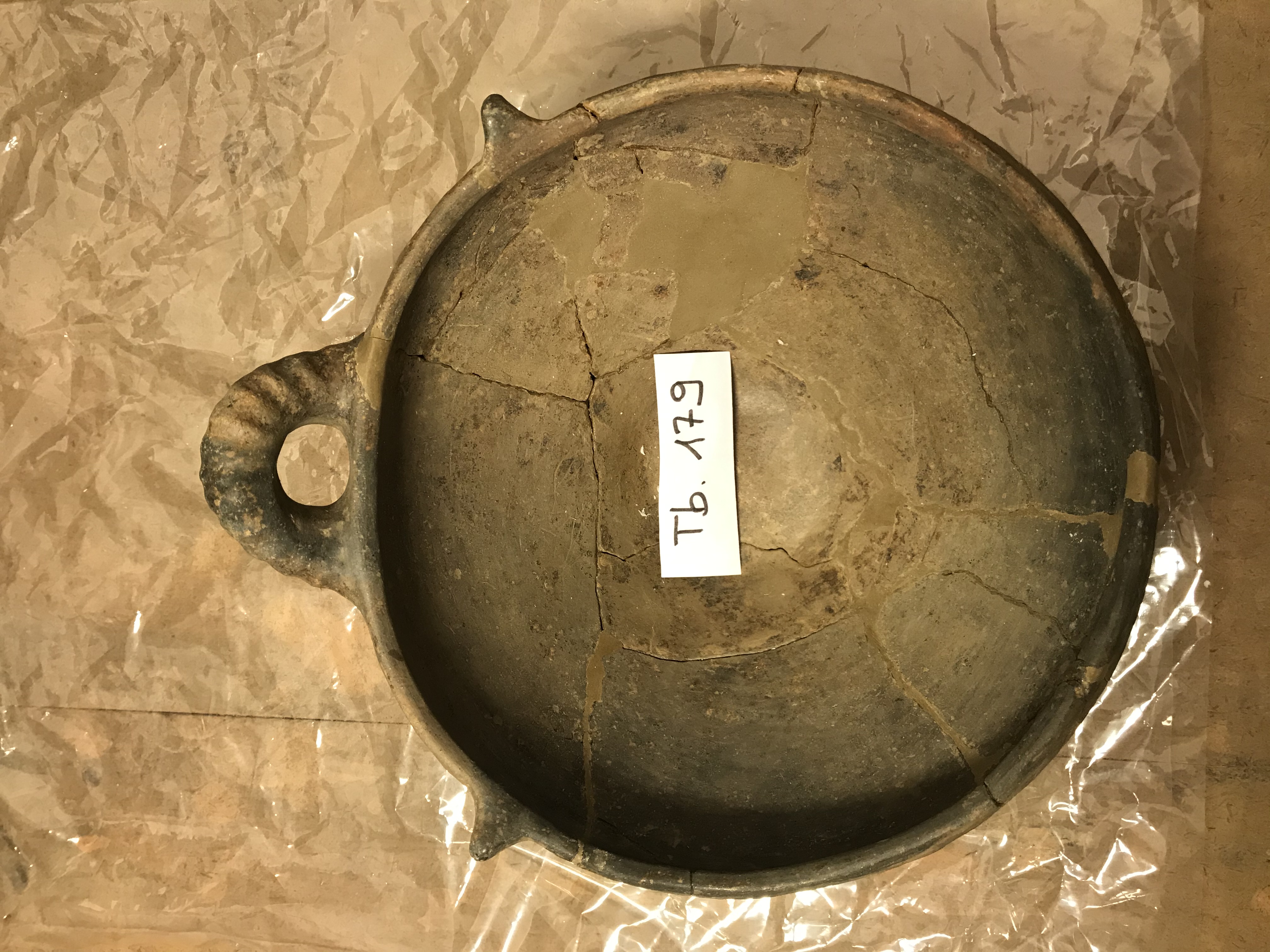 SINGOLO OGGETTO/ ciotola, fine IX a.C