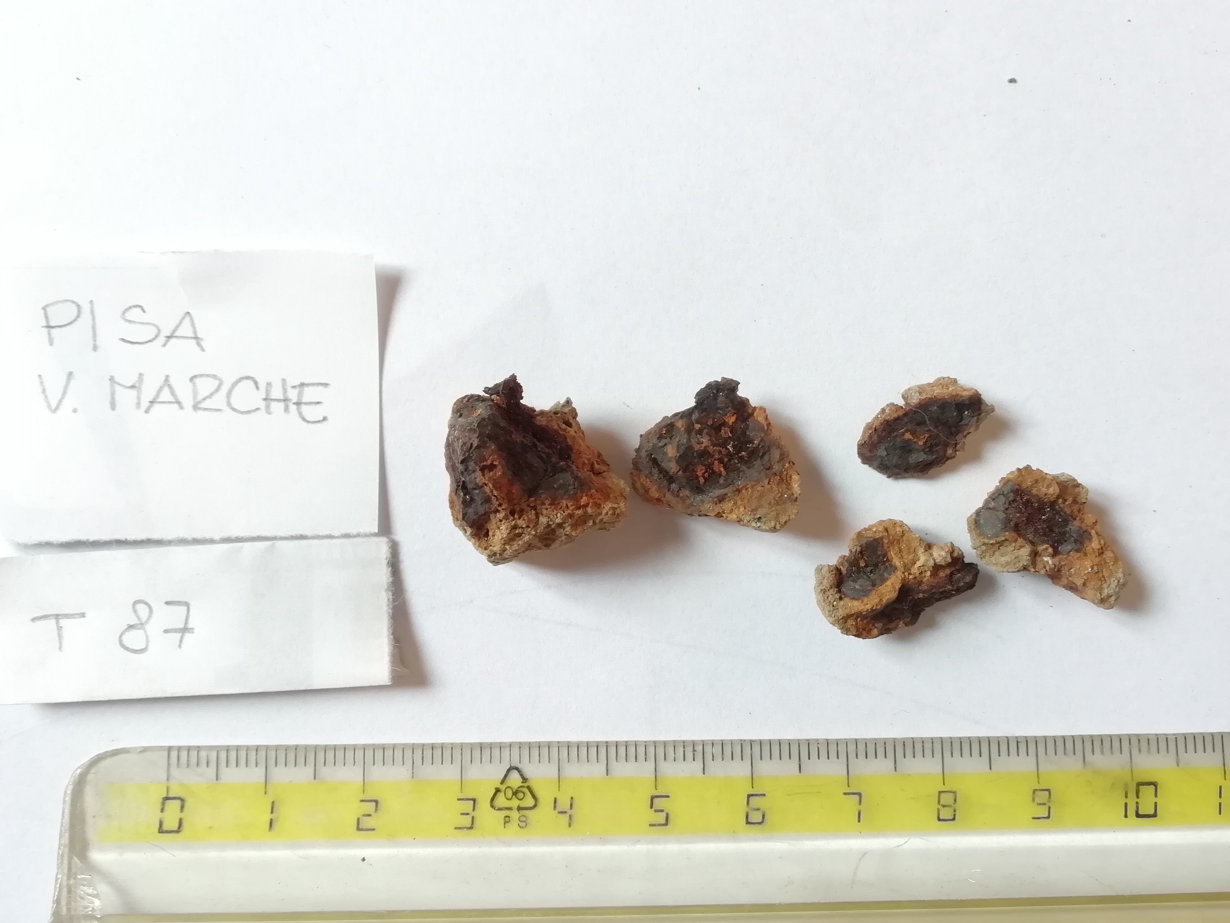 SINGOLO OGGETTO/ chiodo, SECOLI/ ARCHI DI SECOLI/ III-V d.C