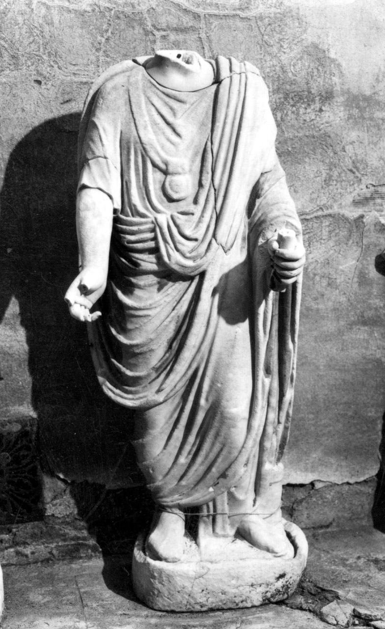 fanciullo togato (statuetta/ maschile) (SECOLI/ I)