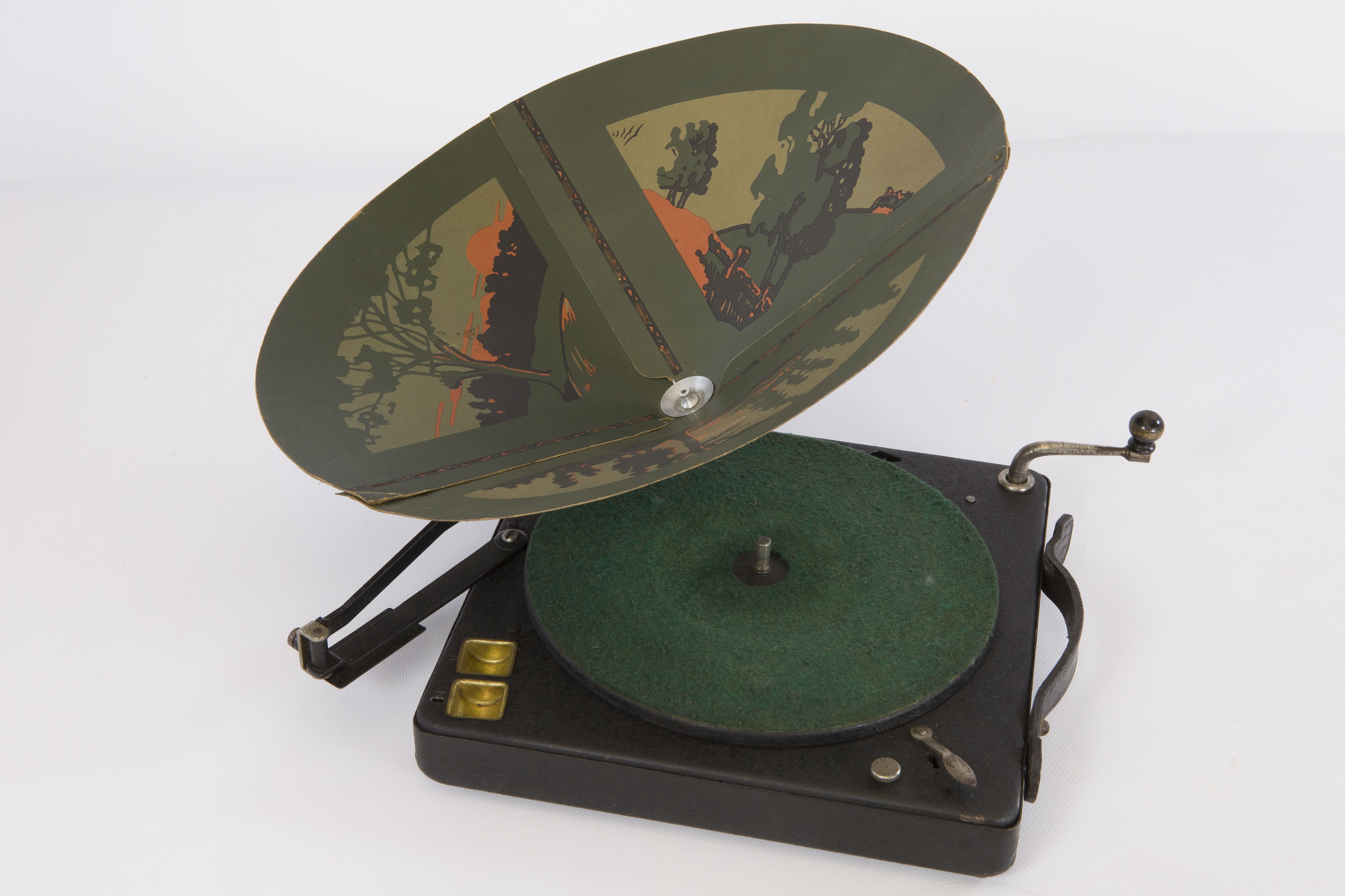 grammofono, portatile di Guinea Portable Gramophone Co. Ltd (prima metà XX)