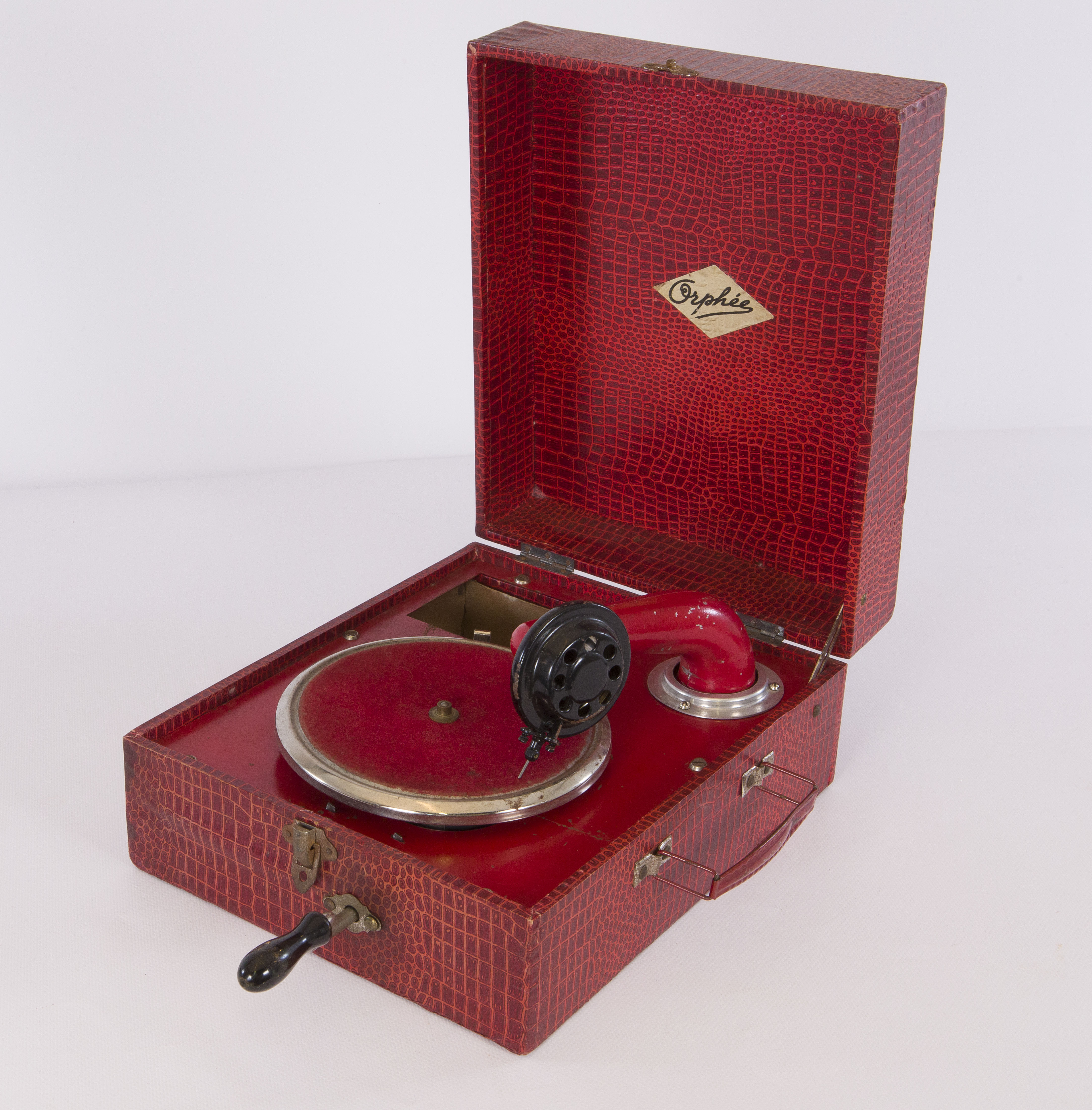 grammofono, portatile (prima metà XX)