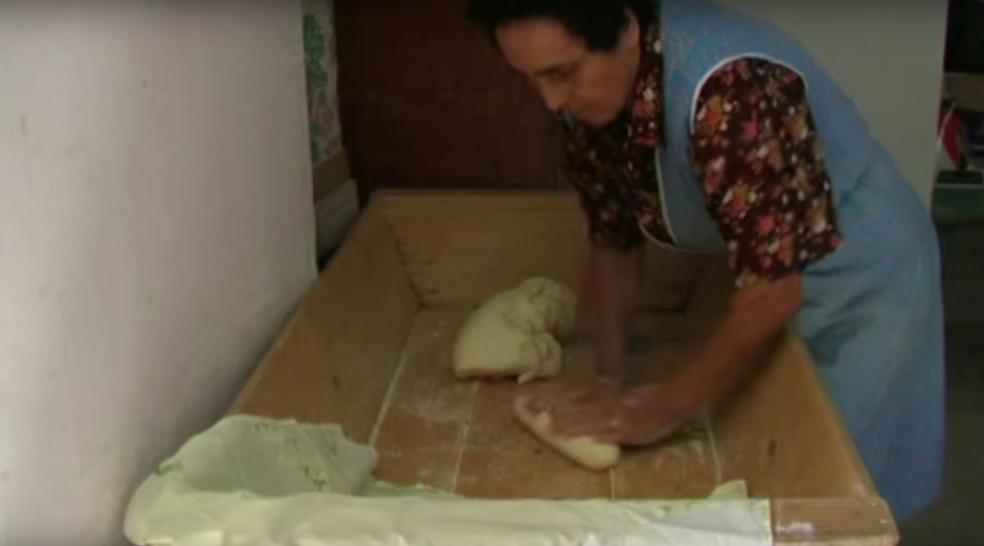 Preparazione del pane di Avigliano (XXI)