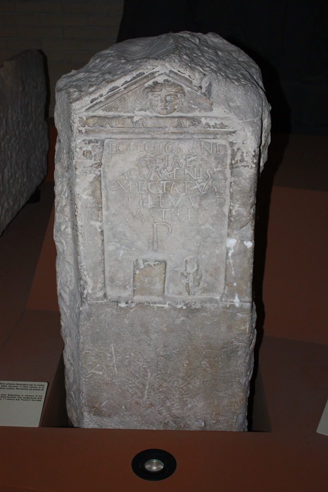 stele/ funeraria (fine/ inizio SECOLI/ ARCHI DI SECOLI/ I-II)