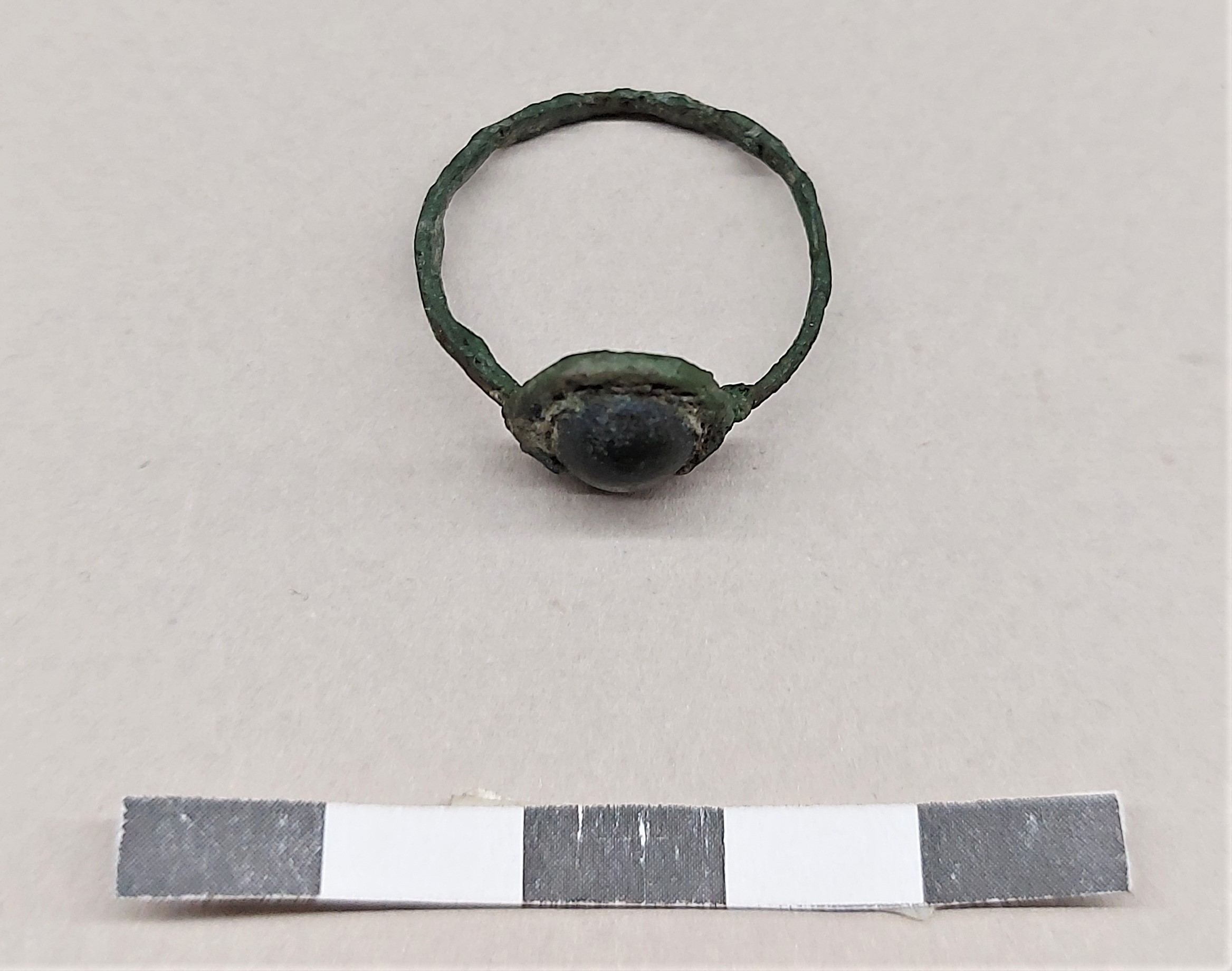 SINGOLO OGGETTO/ anello, PERIODIZZAZIONI/ STORIA/ Età medievale/ Alto Medioevo