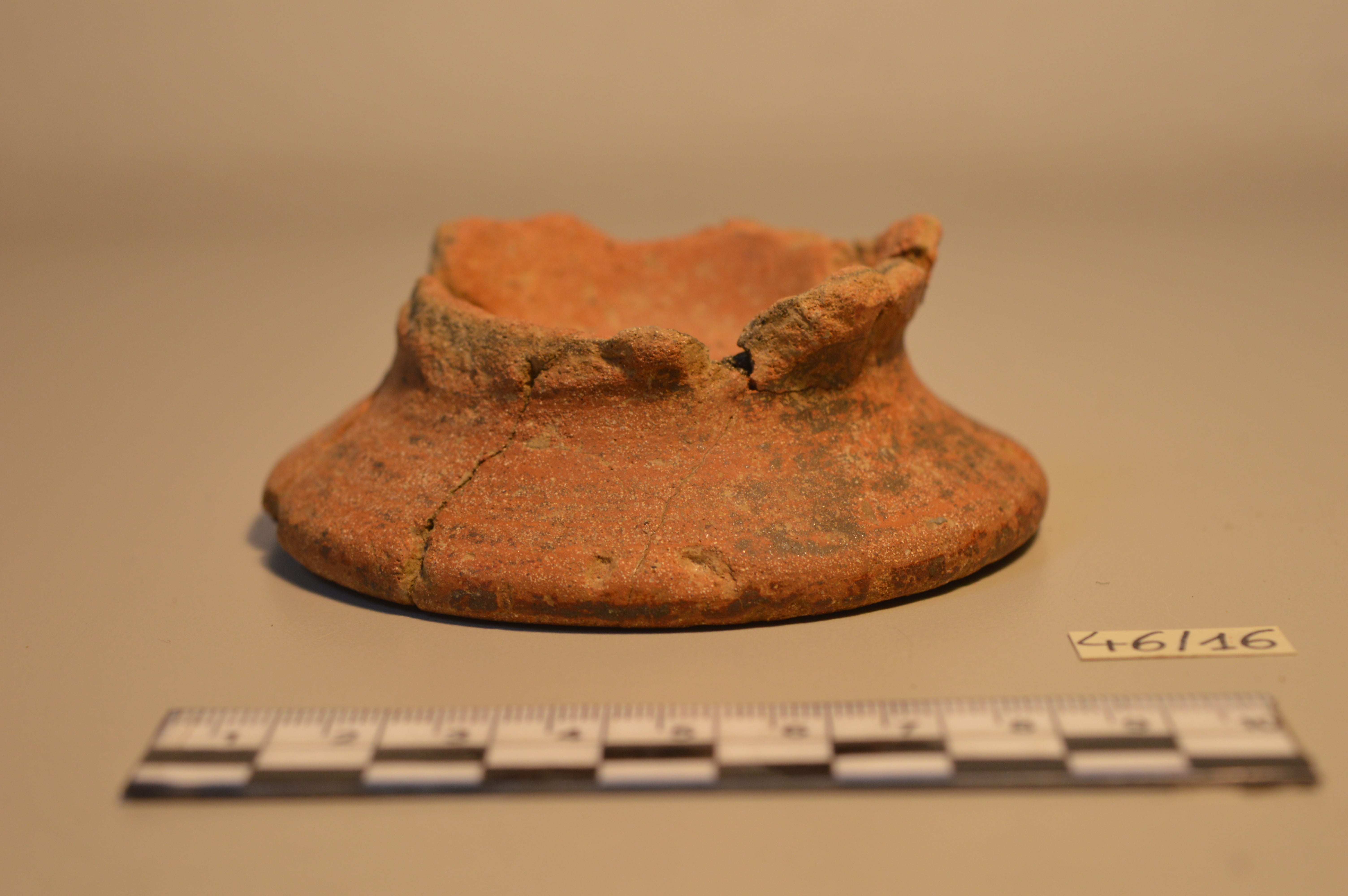 SINGOLO OGGETTO/ coppa, PERIODIZZAZIONI/ PROTOSTORIA/ Età del Ferro/ Media età del Ferro