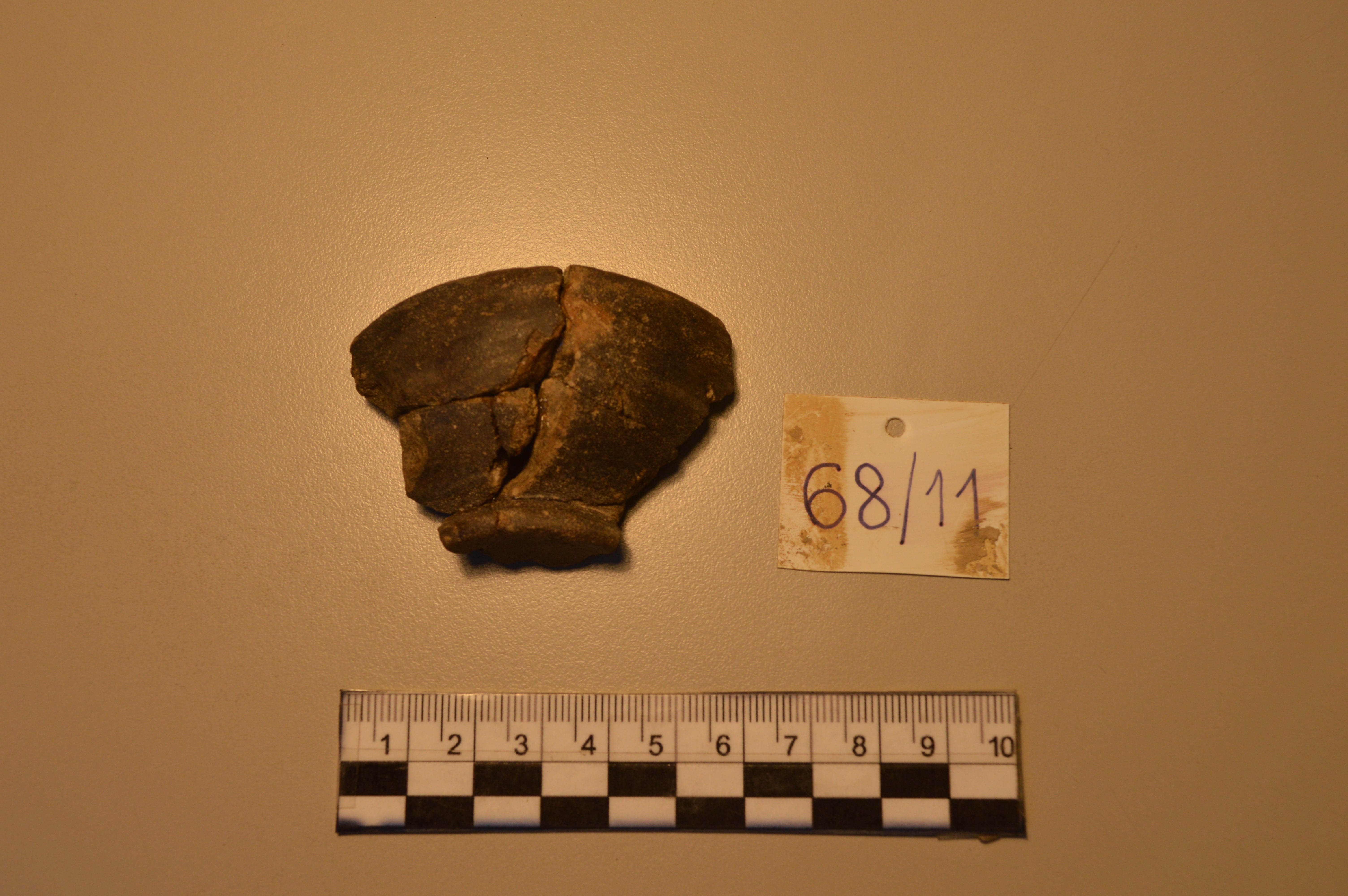 SINGOLO OGGETTO/ coppa, PERIODIZZAZIONI/ PROTOSTORIA/ Età del Ferro/ Media età del Ferro