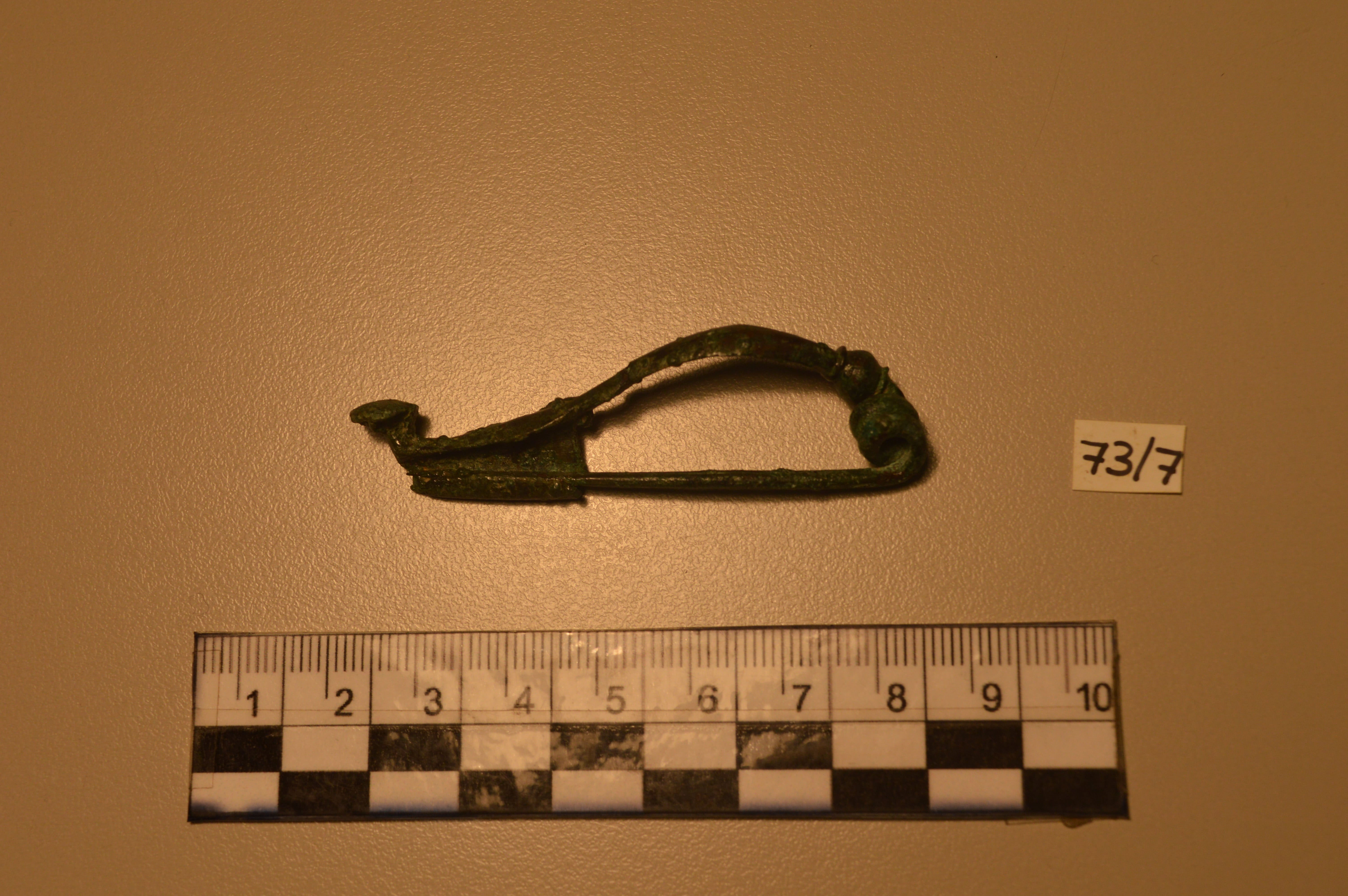 SINGOLO OGGETTO/ fibula, PERIODIZZAZIONI/ PROTOSTORIA/ Età del Ferro/ Seconda età del Ferro