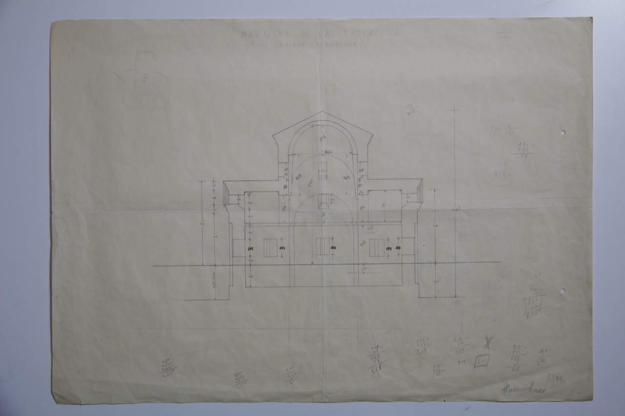 disegno architettonico, Sezione trasversale del Mausoleo di Galla Placidia di Ravenna di Strumia, Renzo (XX)
