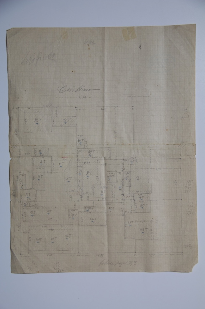 disegno architettonico, Rilievi degli scavi dei pavimenti musivi del Triclinium del palazzo di Teodorico di Ravenna di Anonimo italiano (XX)