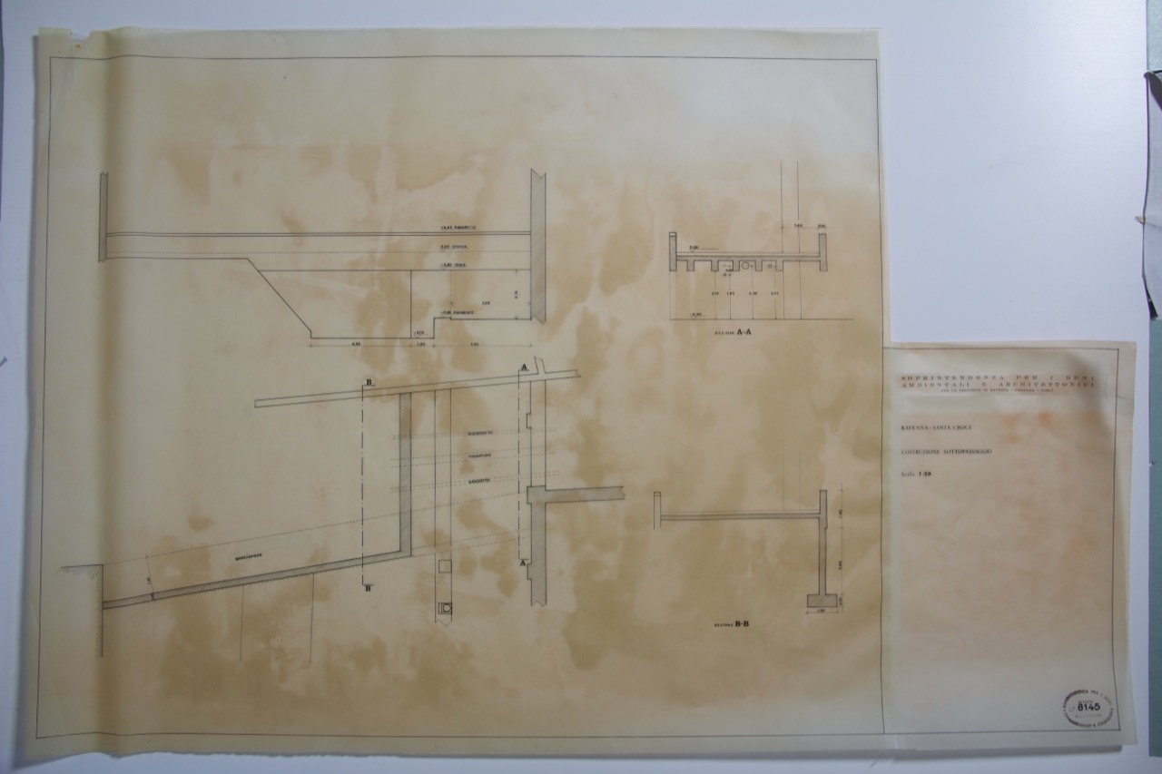 disegno architettonico, Pianta e 3 sezioni per la costruzione di sottopassaggio nell'area della chiesa di Santa Croce di Ravenna di Anonimo italiano (XX)