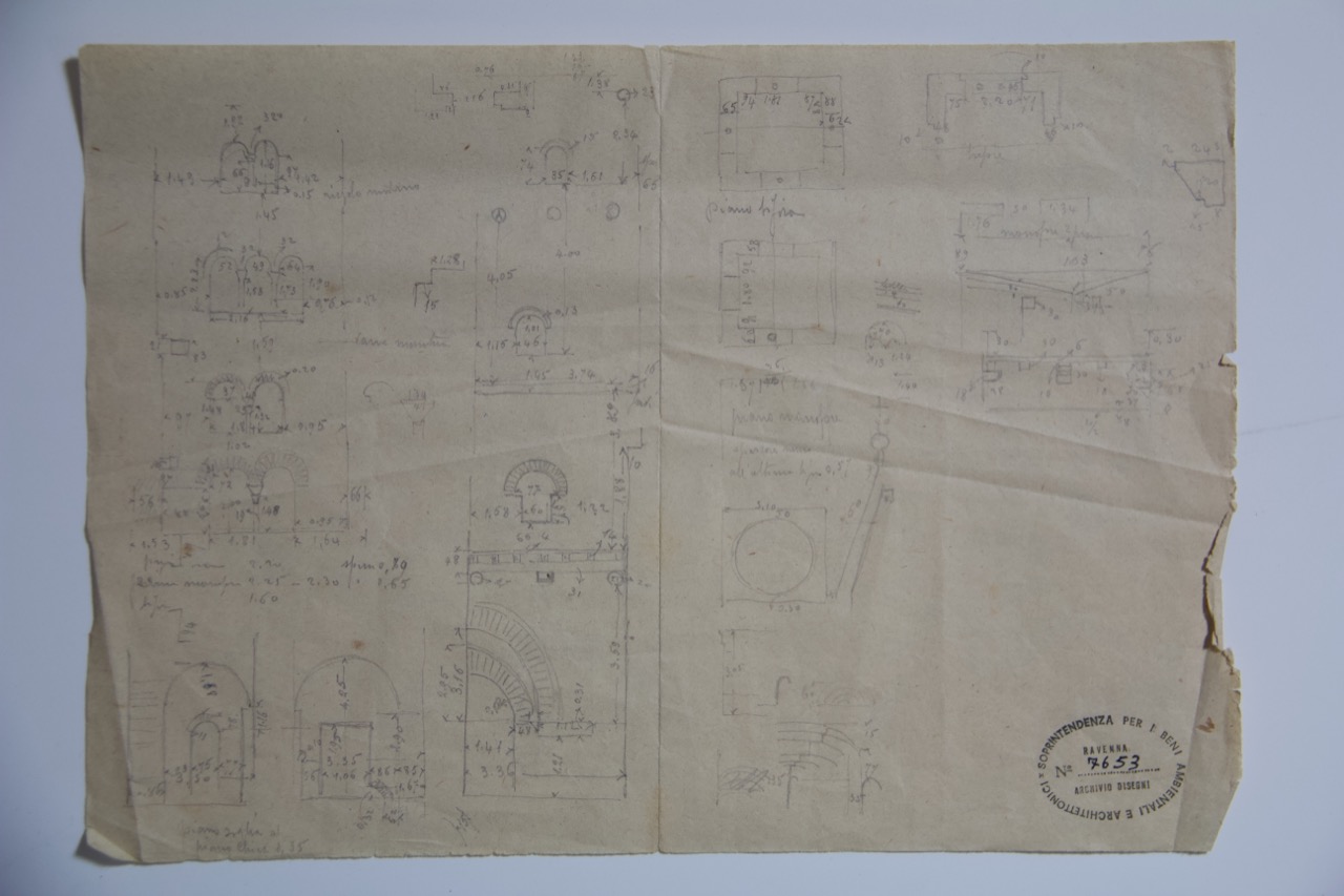 disegno architettonico, Rilievo in alzato del muro esterno, navata sinistra e rilievo in sezione verticale del campanile della basilica di San Giovanni Evangelista di Ravenna di Azzaroni, Alessandro (XX)