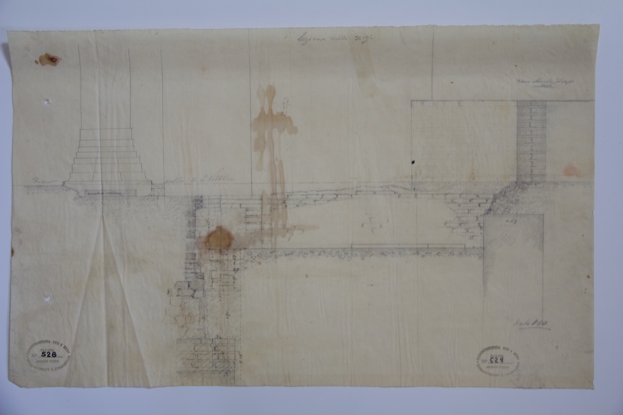 disegno architettonico, Sezione longitudinale dello scavo del sacello della basilica di San Vitale di Ravenna di Anonimo italiano (XIX-XX)