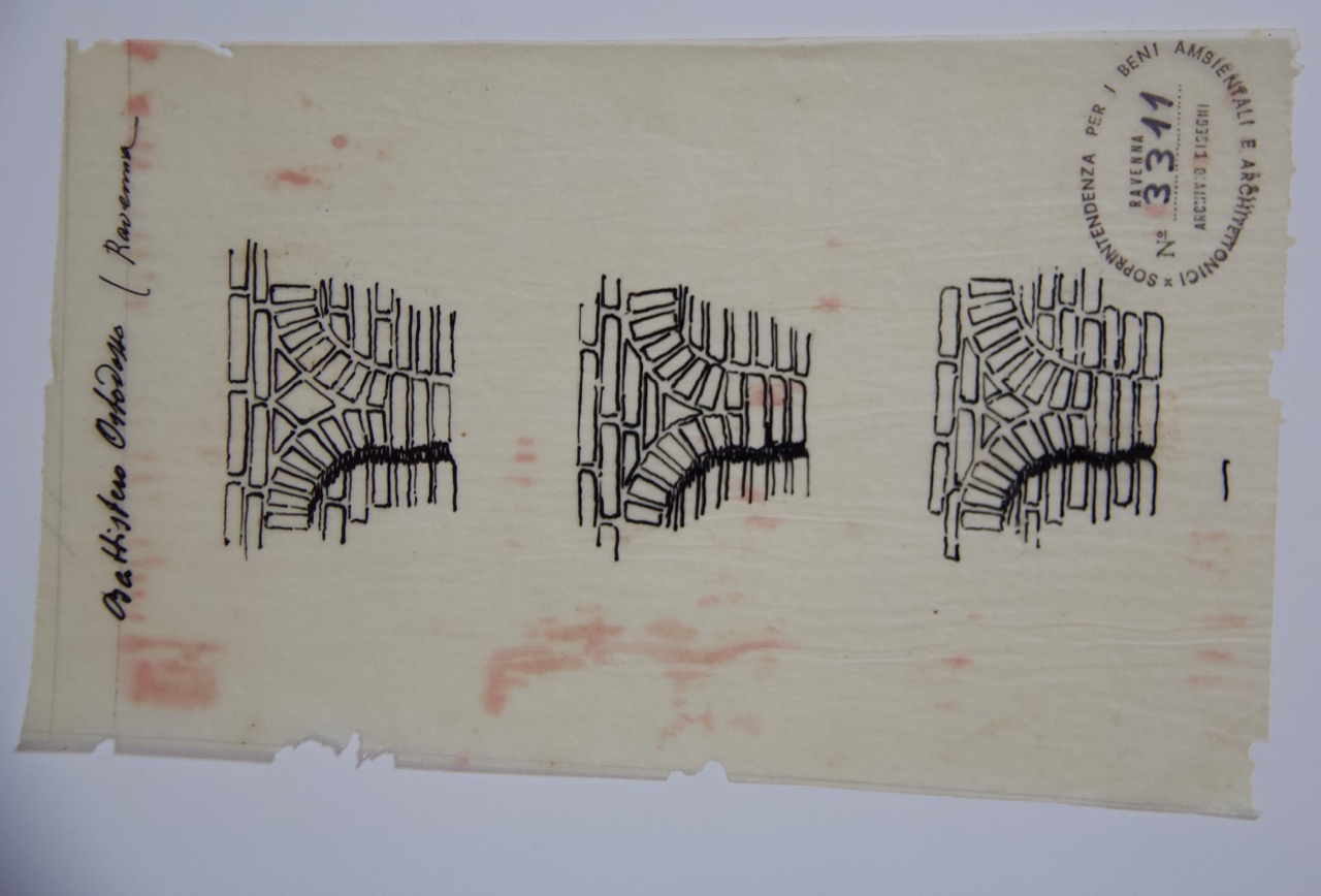 disegno architettonico, Arcati delle finestre del Battistero Neoniano di Ravenna di Anonimo italiano (XIX-XX)