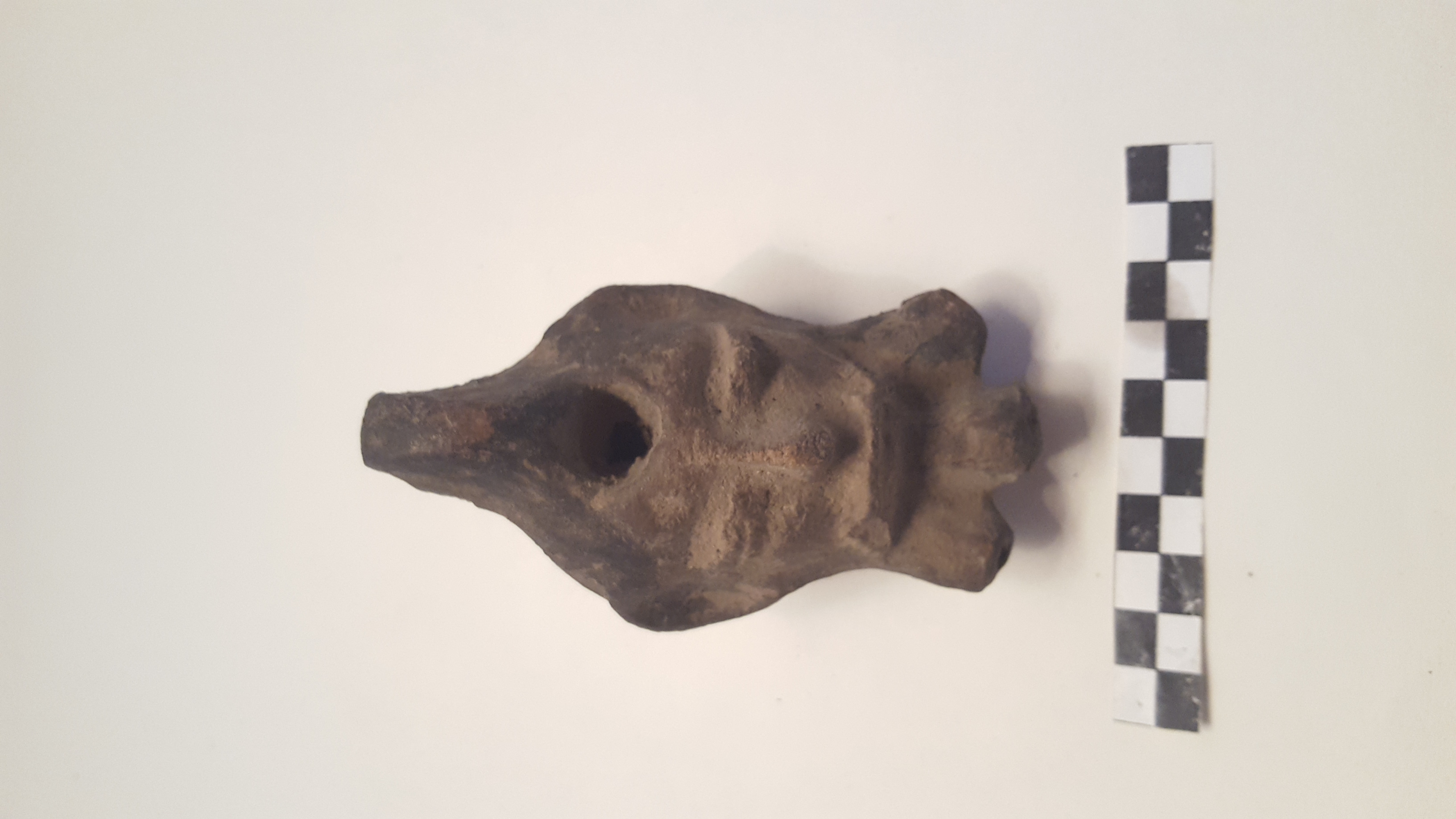 SINGOLO OGGETTO/ lucerna, non determinabile