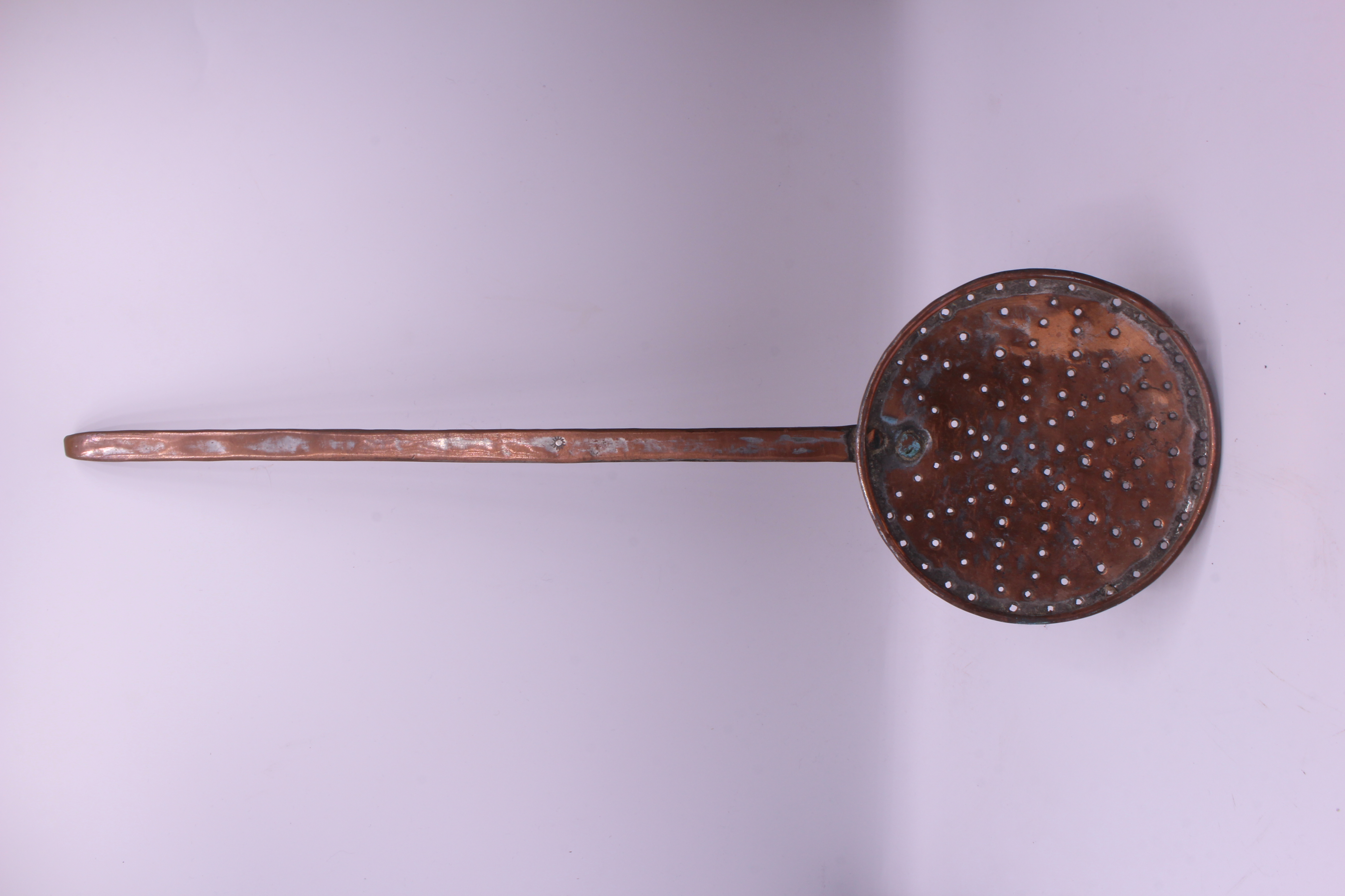 la casulo (SCHIUMAROLA, utensile da cucina, ARREDI E SUPPELLETTILI/ CONTENITORI, RECIPIENTI E OGGETTI DI USO DOMESTICO)