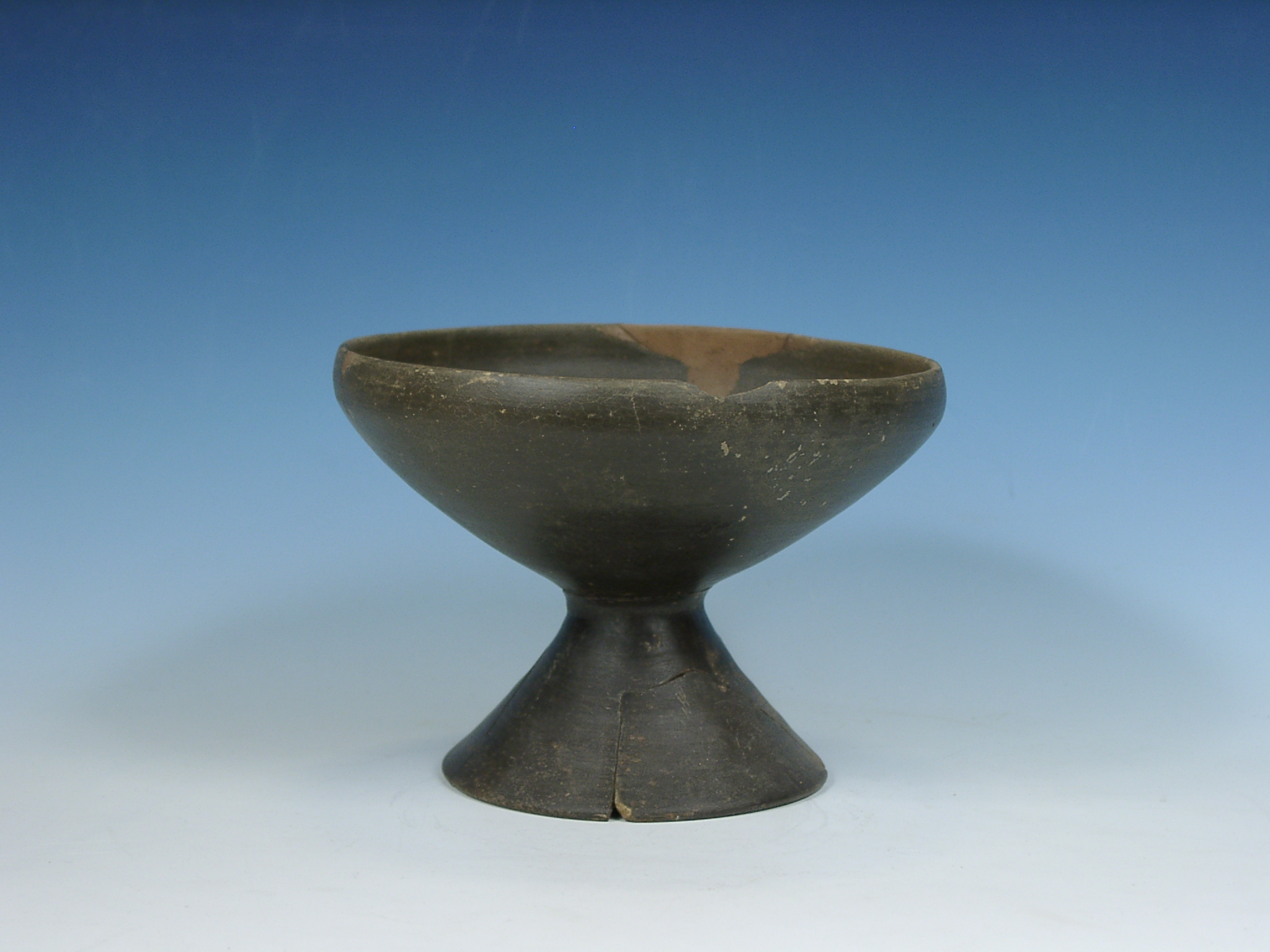 SINGOLO OGGETTO/ scodella, SECOLI/ VII a.C