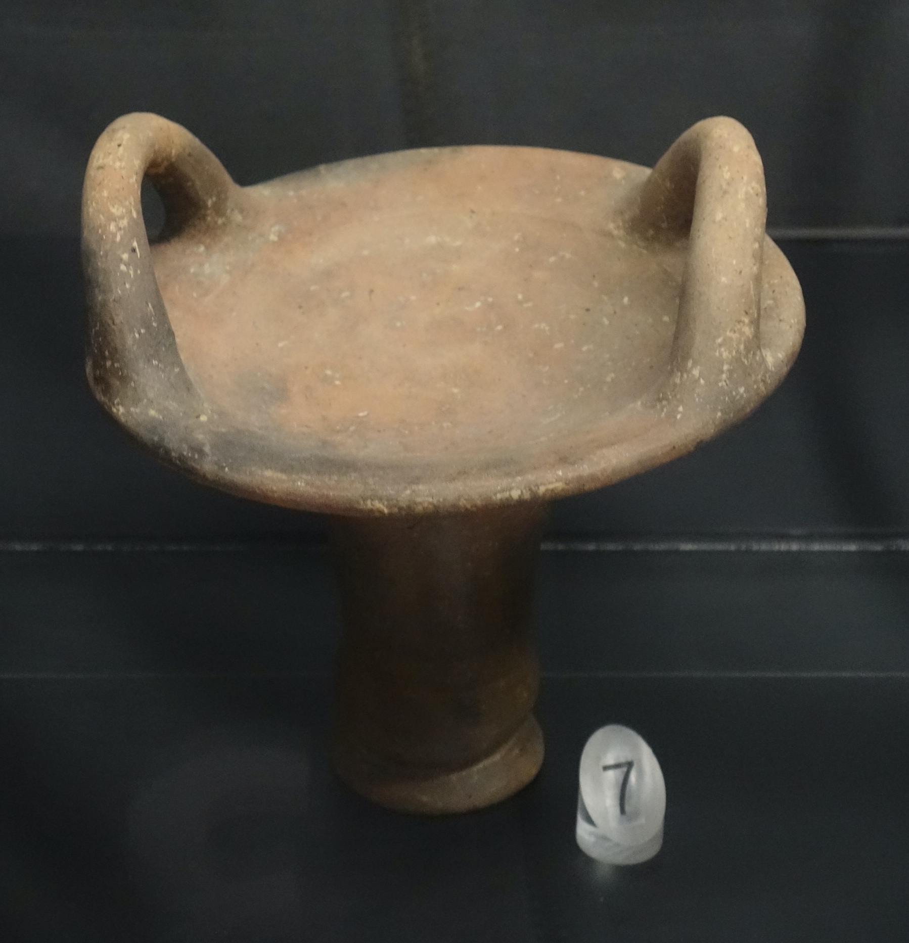 SINGOLO OGGETTO/ piatto, SECOLI/ V a.C