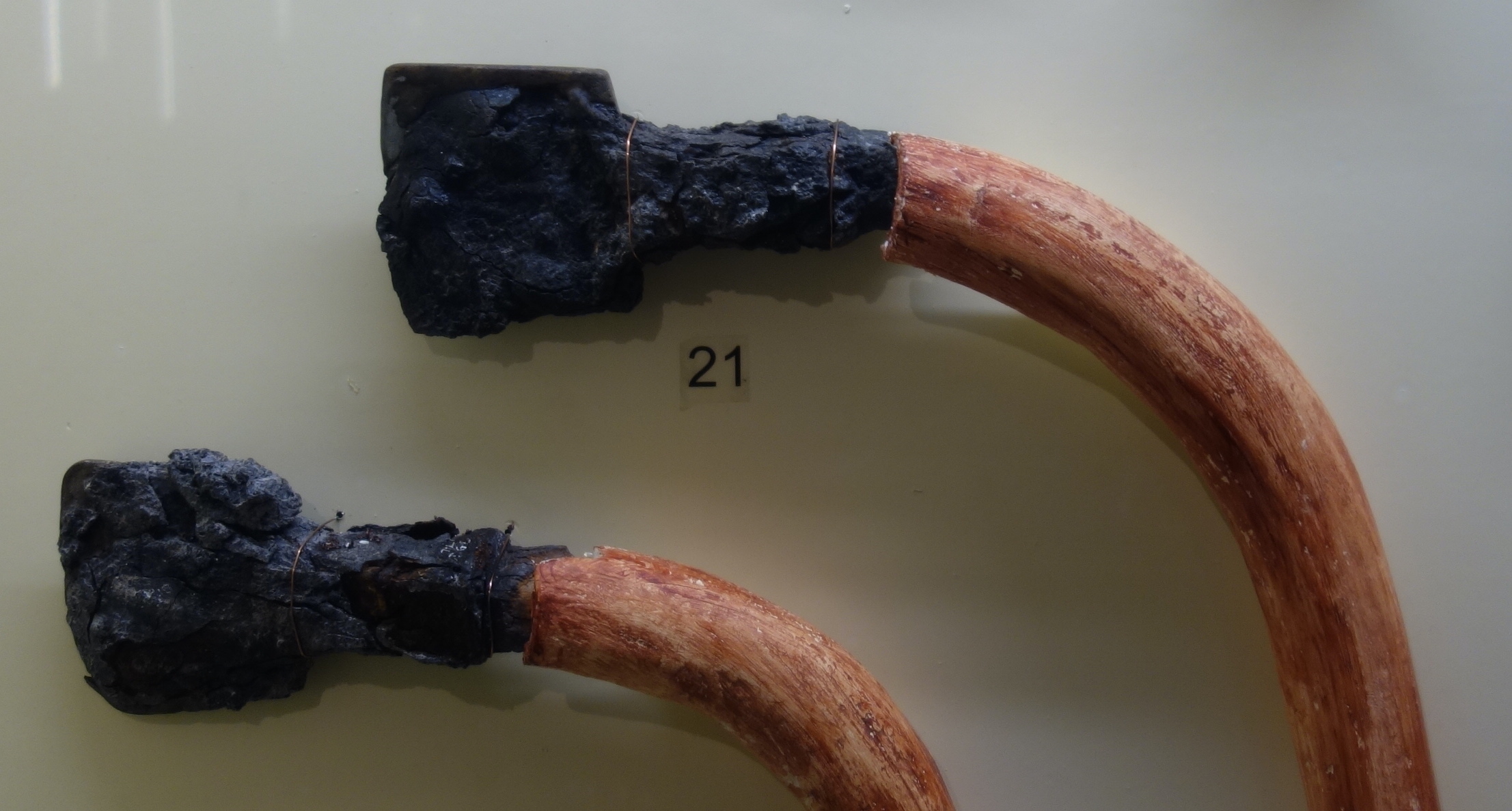 SINGOLO OGGETTO/ ascia, SECOLI/ VII a.C