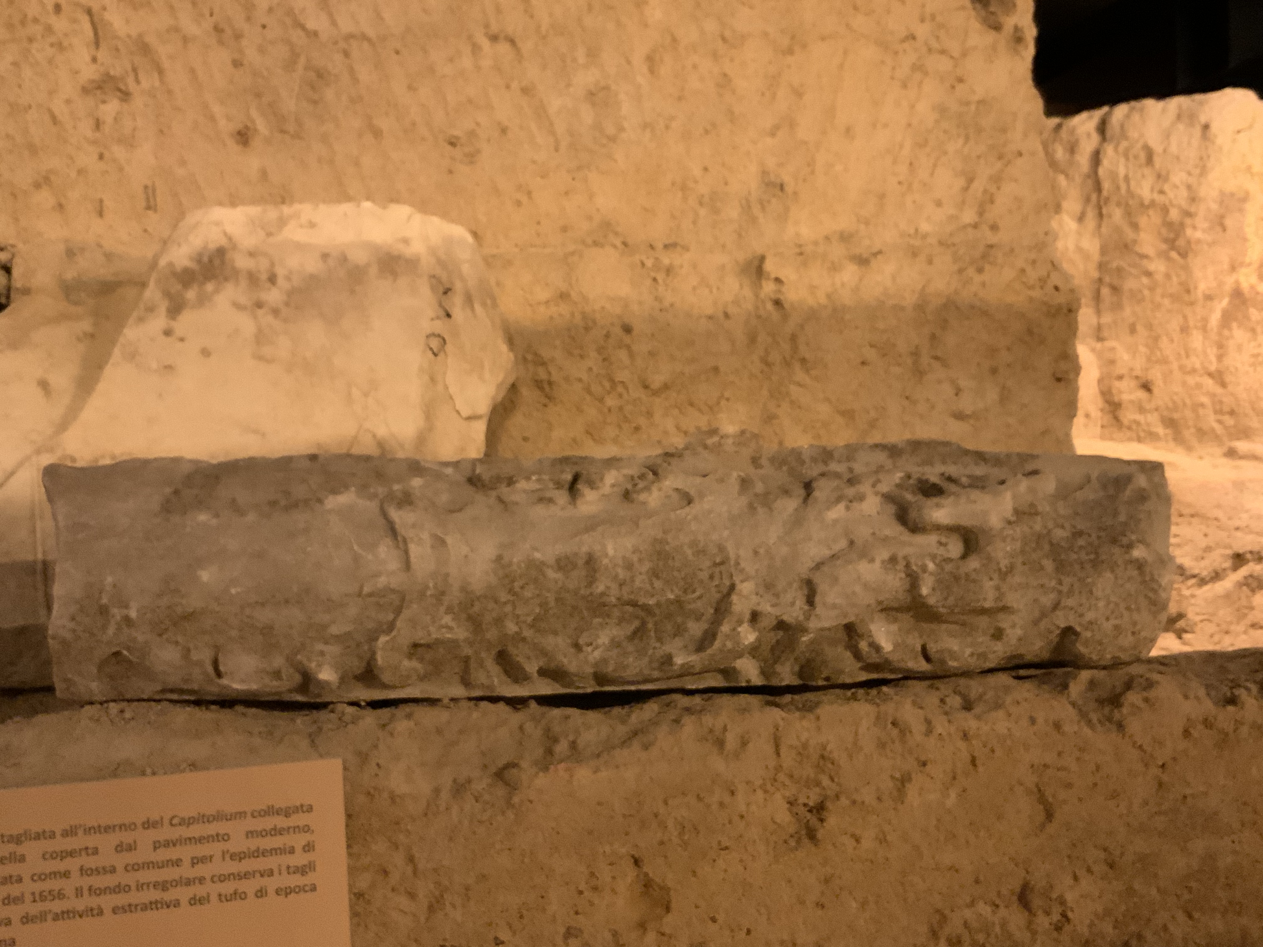 SINGOLO OGGETTO/ cornice, SECOLI/ ARCHI DI SECOLI/ IV-VI