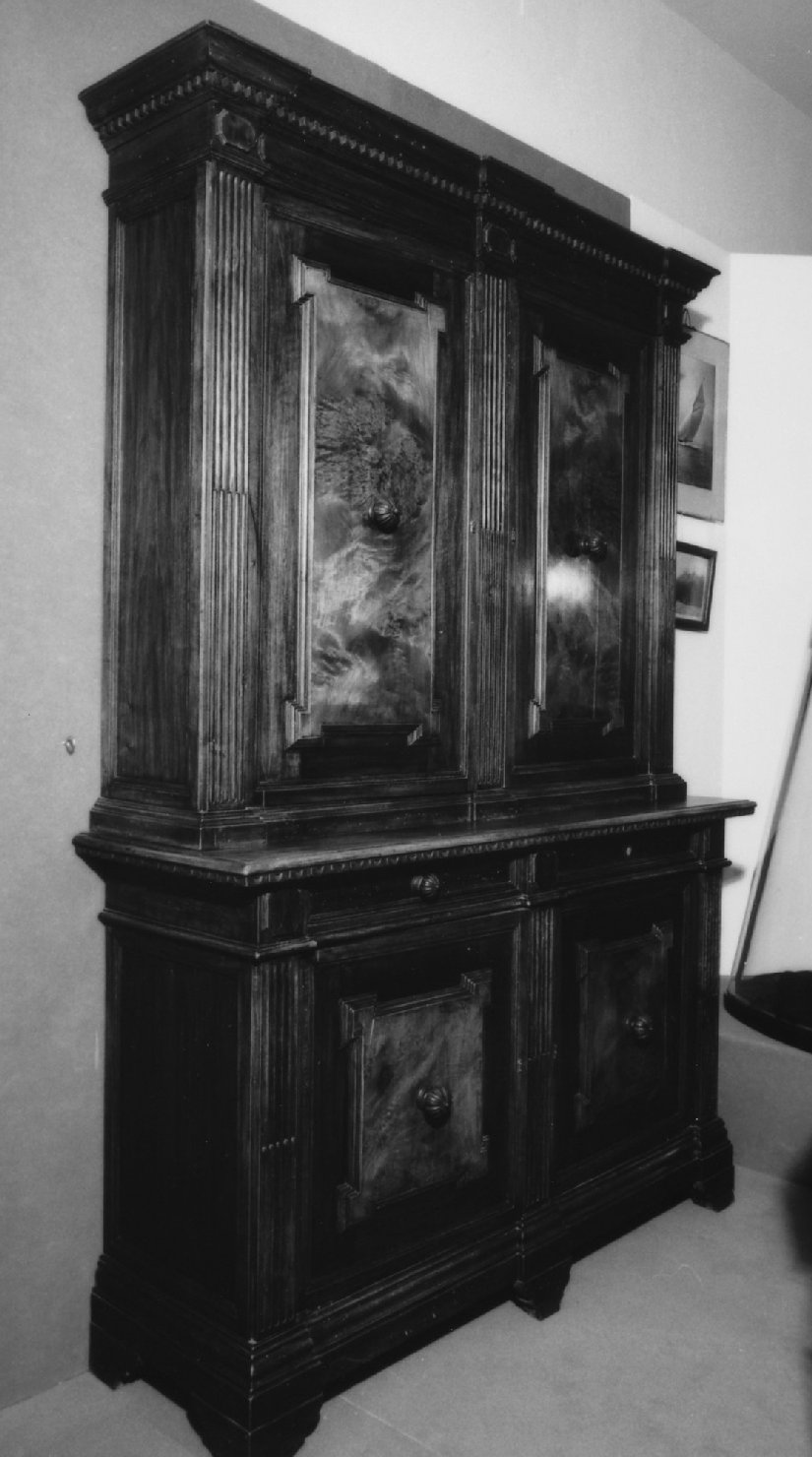 credenza, opera isolata - ambito toscano (XVII)