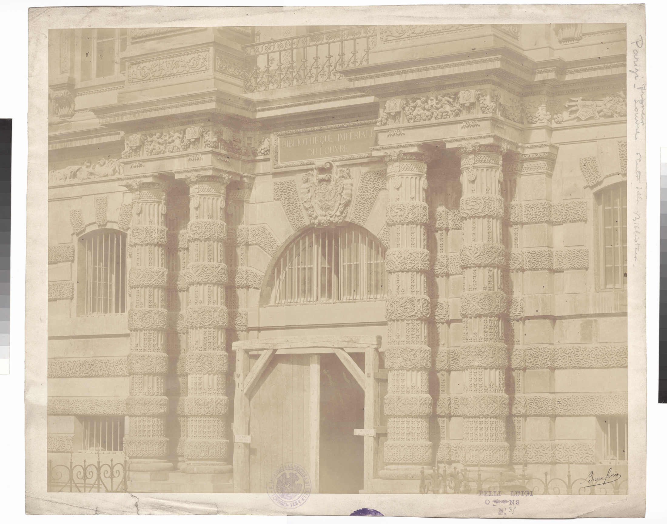 Parigi - Louvre - Biblioteca del Louvre - Porta - dettaglio (positivo) di Frères Bisson (metà XIX)