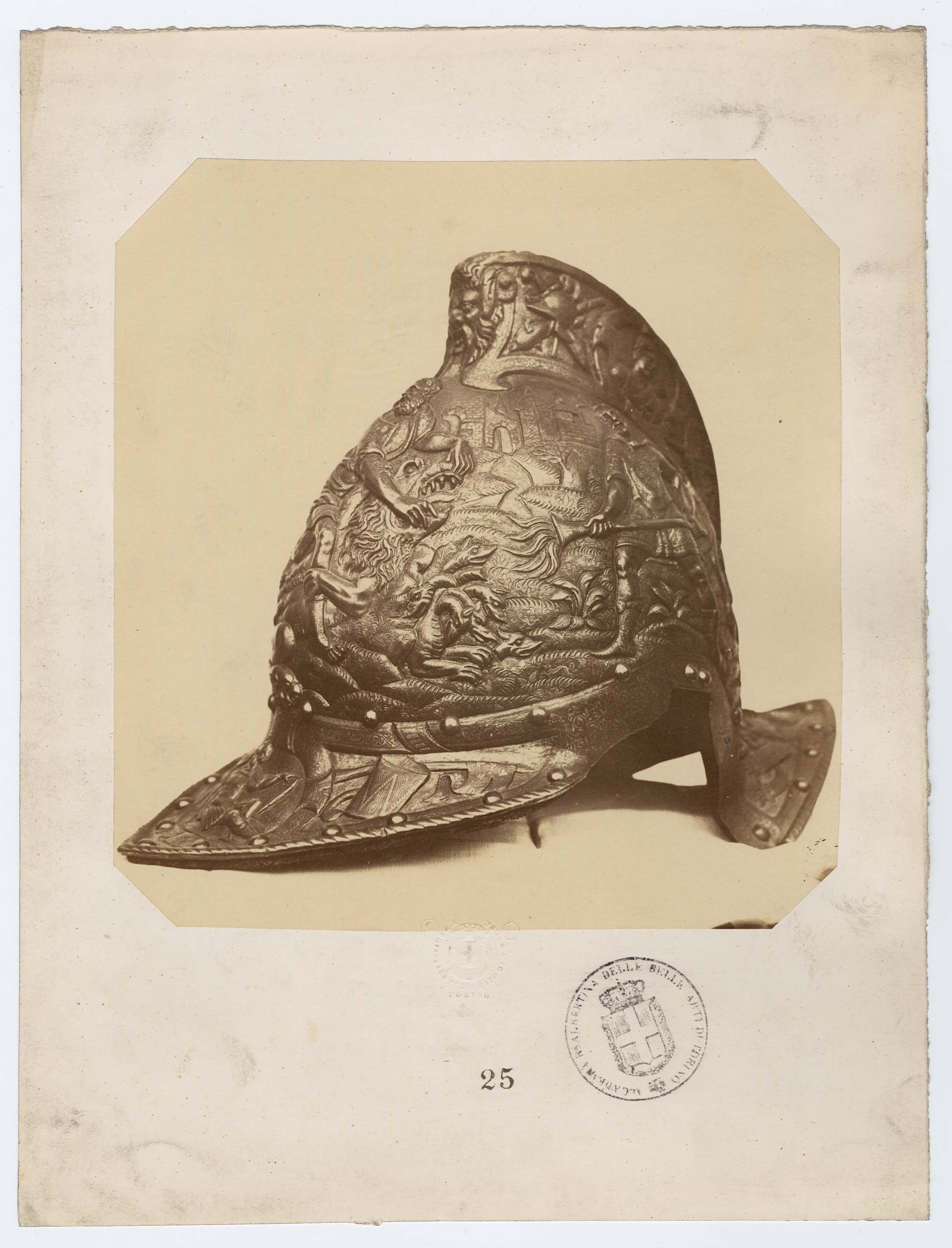 Torino - Armeria Reale - Armi difensive - Armature (parti) - Elmi - E35? (positivo) di Chiapella, Francesco Maria (terzo quarto XIX)