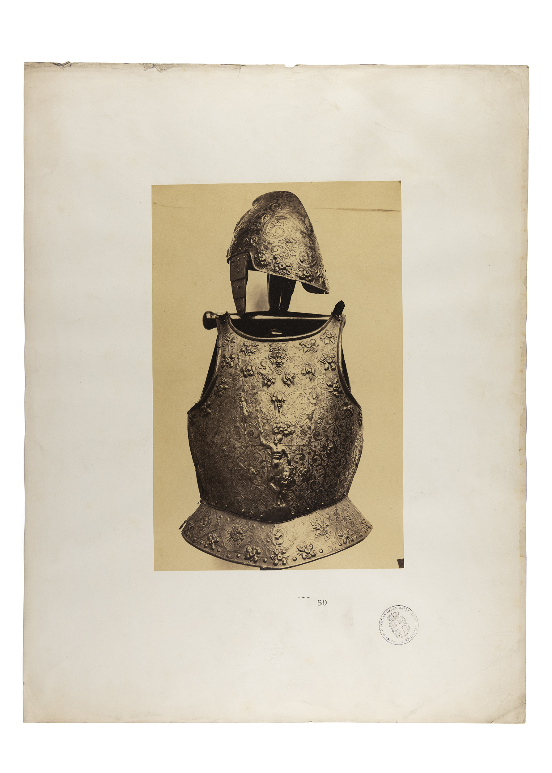 Torino - Armeria Reale - Armi difensive - Armature (parti) - Corazze - Elmi - C24 (positivo) di Chiapella, Francesco Maria (terzo quarto XIX)