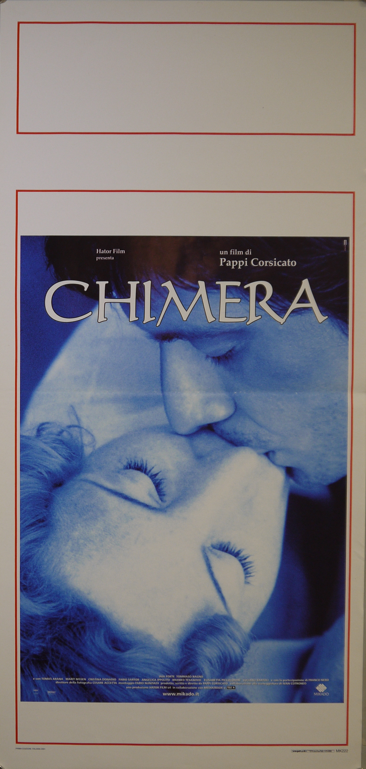Scena di bacio tra Emma (Iaia Forte) e Sal (Tommaso Ragno) (locandina) di Internozero - ambito italiano (inizio XXI)