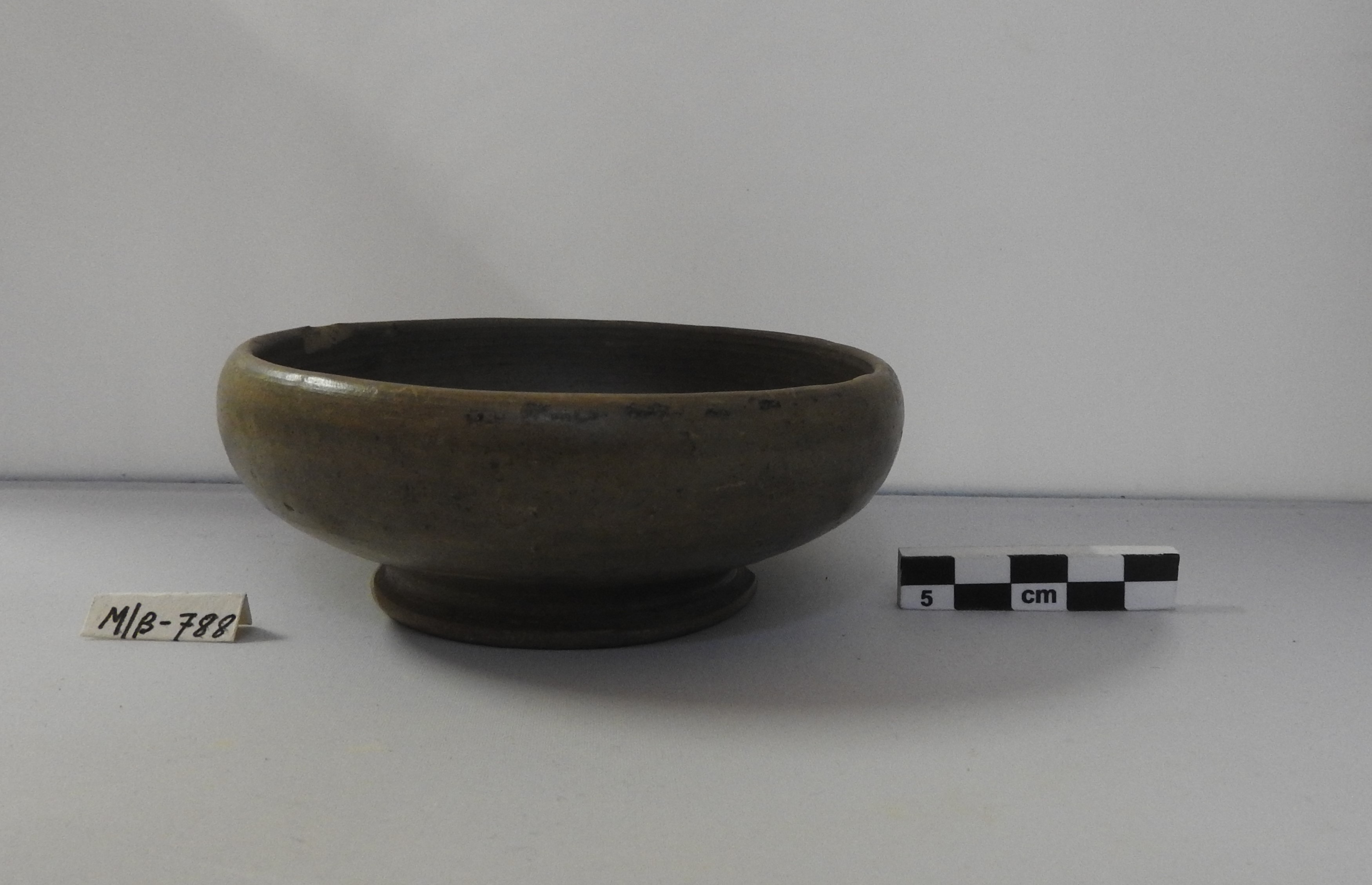 SINGOLO OGGETTO/ coppa, SECOLI/ VI a.C