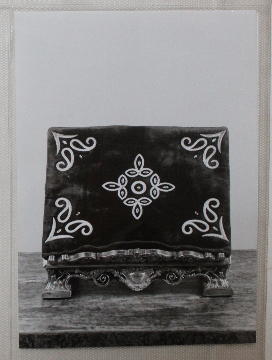 leggio da tavolo, opera isolata - bottega italiana (terzo quarto XVIII)