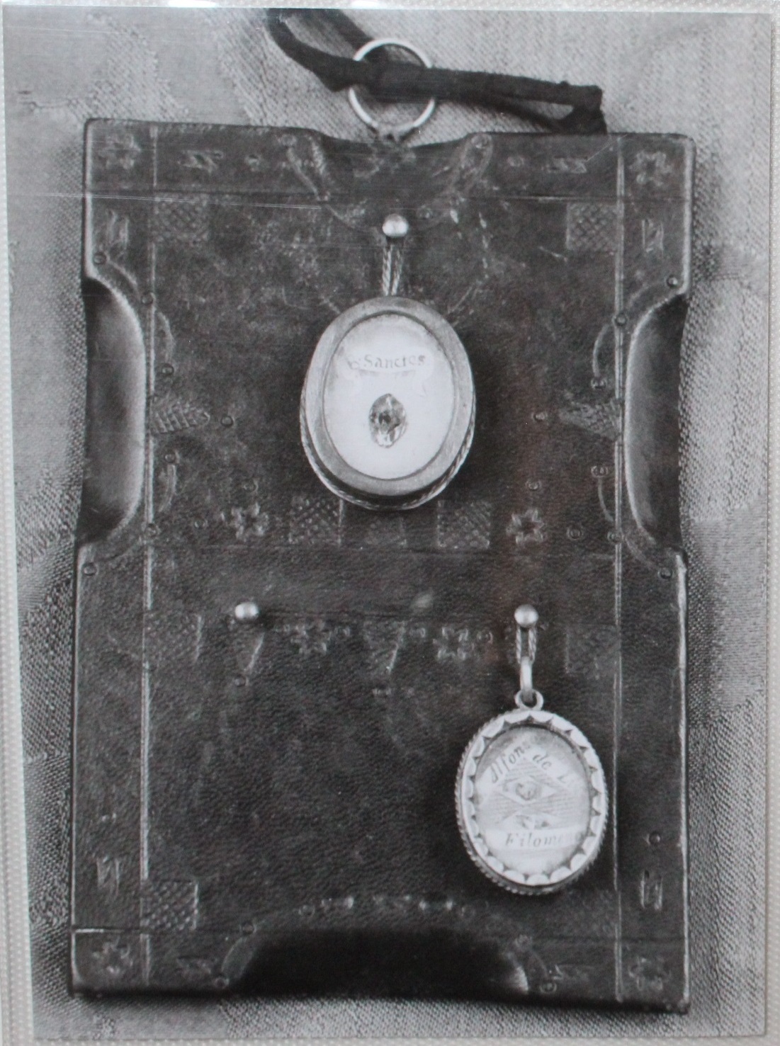 reliquiario a capsula - a medaglione, elemento d'insieme - bottega romagnola (XIX-XX)