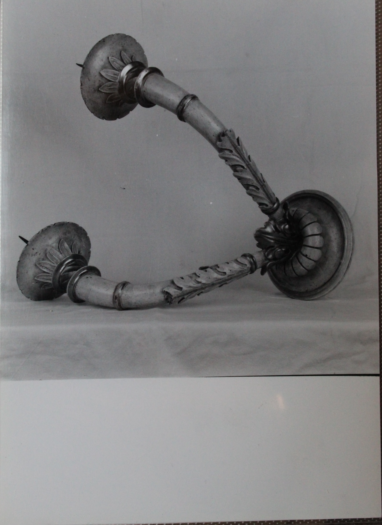 candeliere da parete di chiesa, serie - bottega romagnola (secondo quarto XIX)