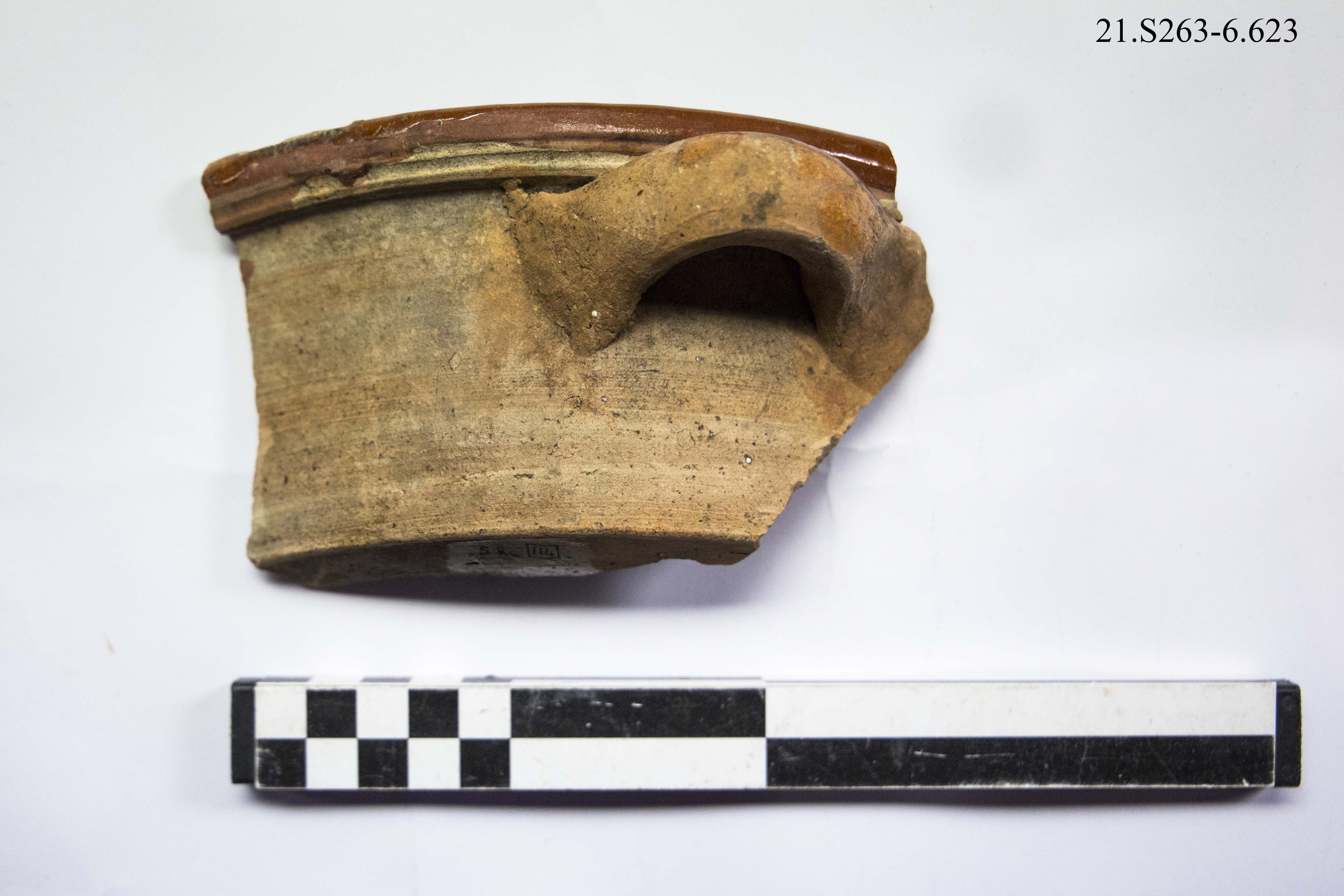 SINGOLO OGGETTO/ pentola, SECOLI/ VIII, SECOLI/ XII