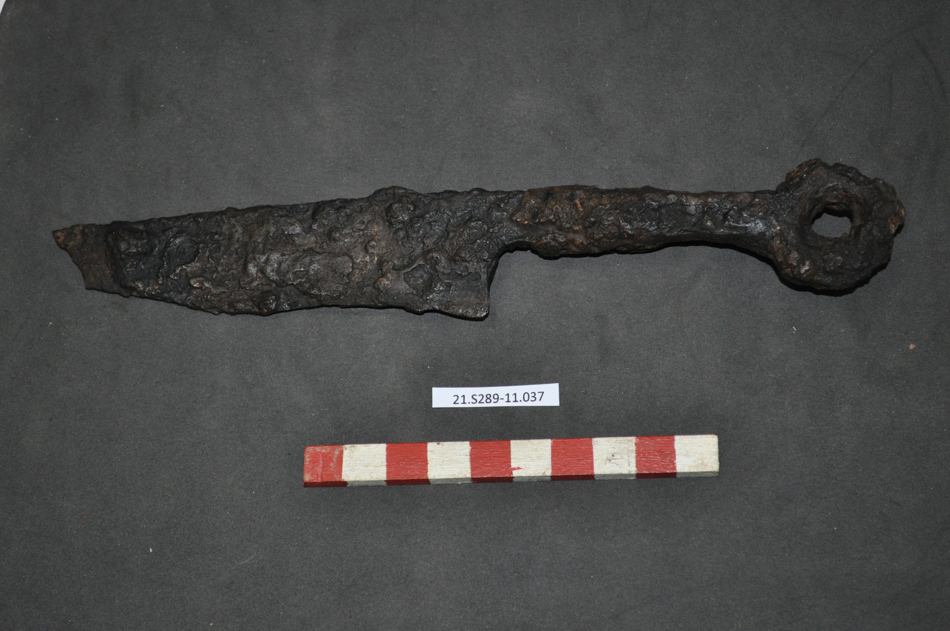 SINGOLO OGGETTO/ coltello, PERIODIZZAZIONI/ STORIA/ Età antica/ Età romana/ Età romana imperiale