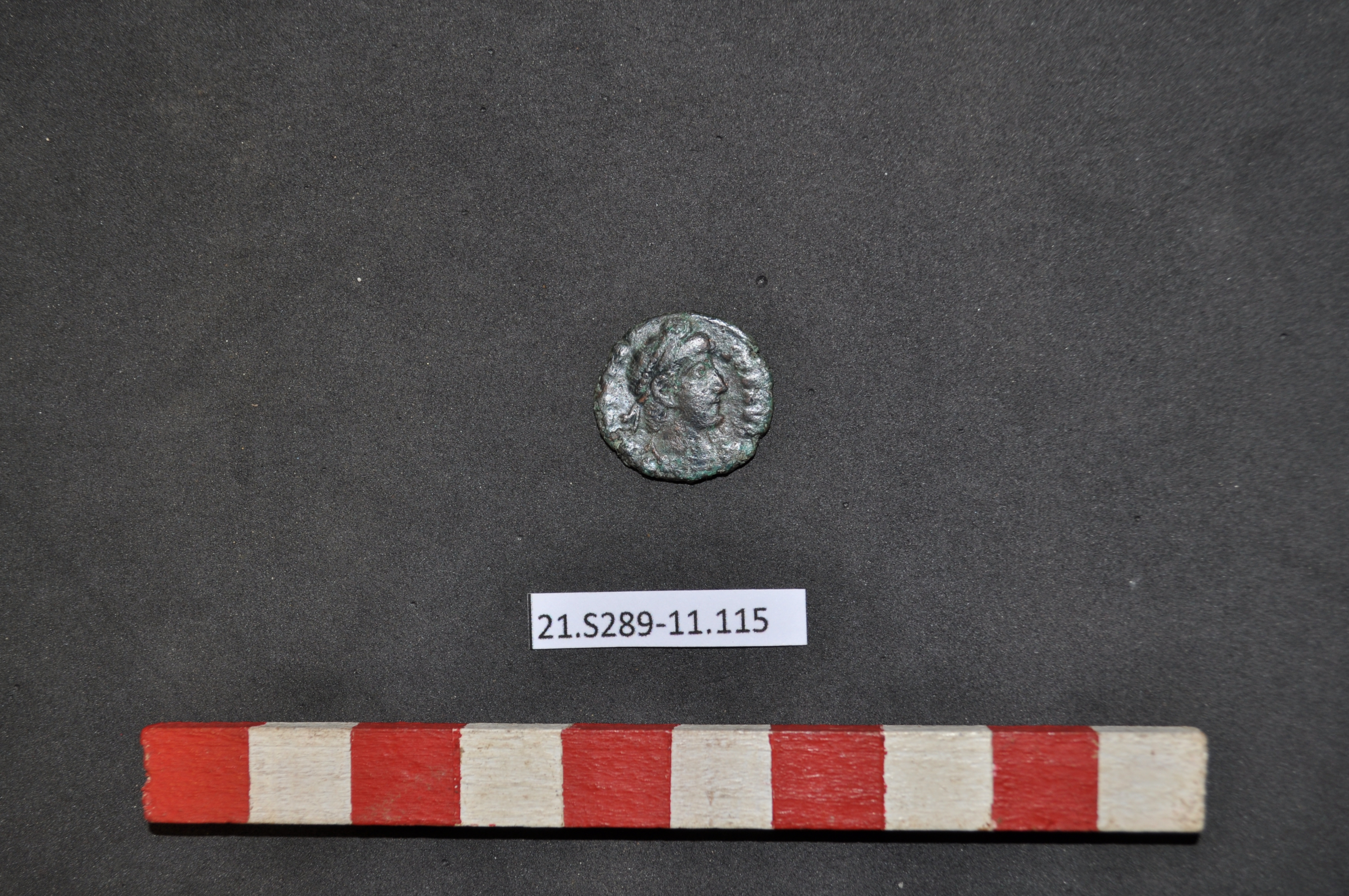 SINGOLO OGGETTO/ moneta, PERIODIZZAZIONI/ STORIA/ Età antica/ Età romana/ Età romana imperiale/ Età tardoimperiale