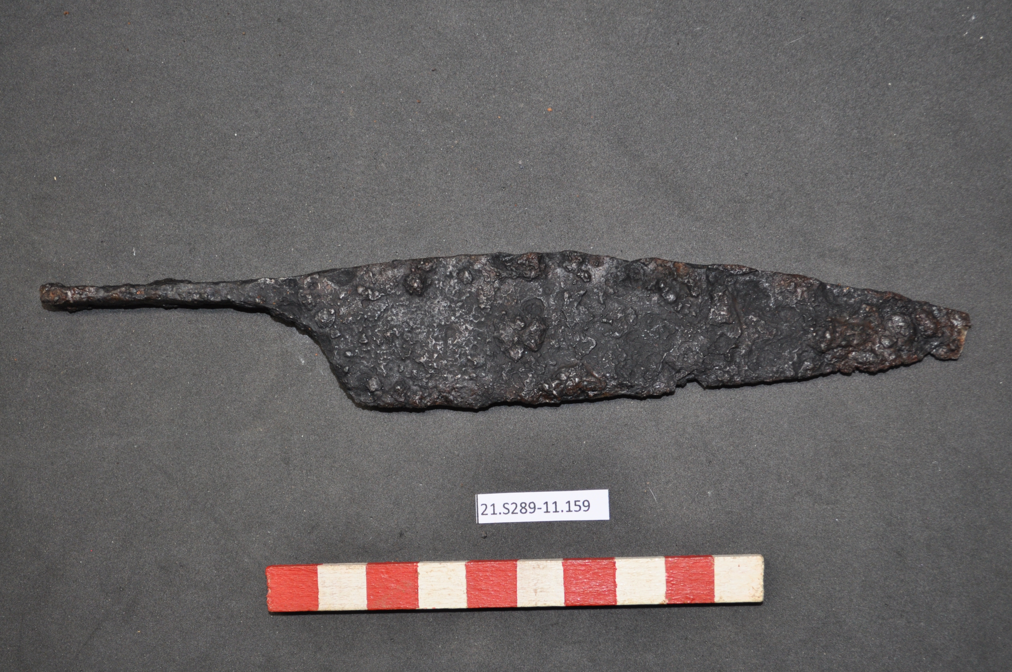 SINGOLO OGGETTO/ coltello, PERIODIZZAZIONI/ STORIA/ Età antica/ Età romana/ Età romana imperiale