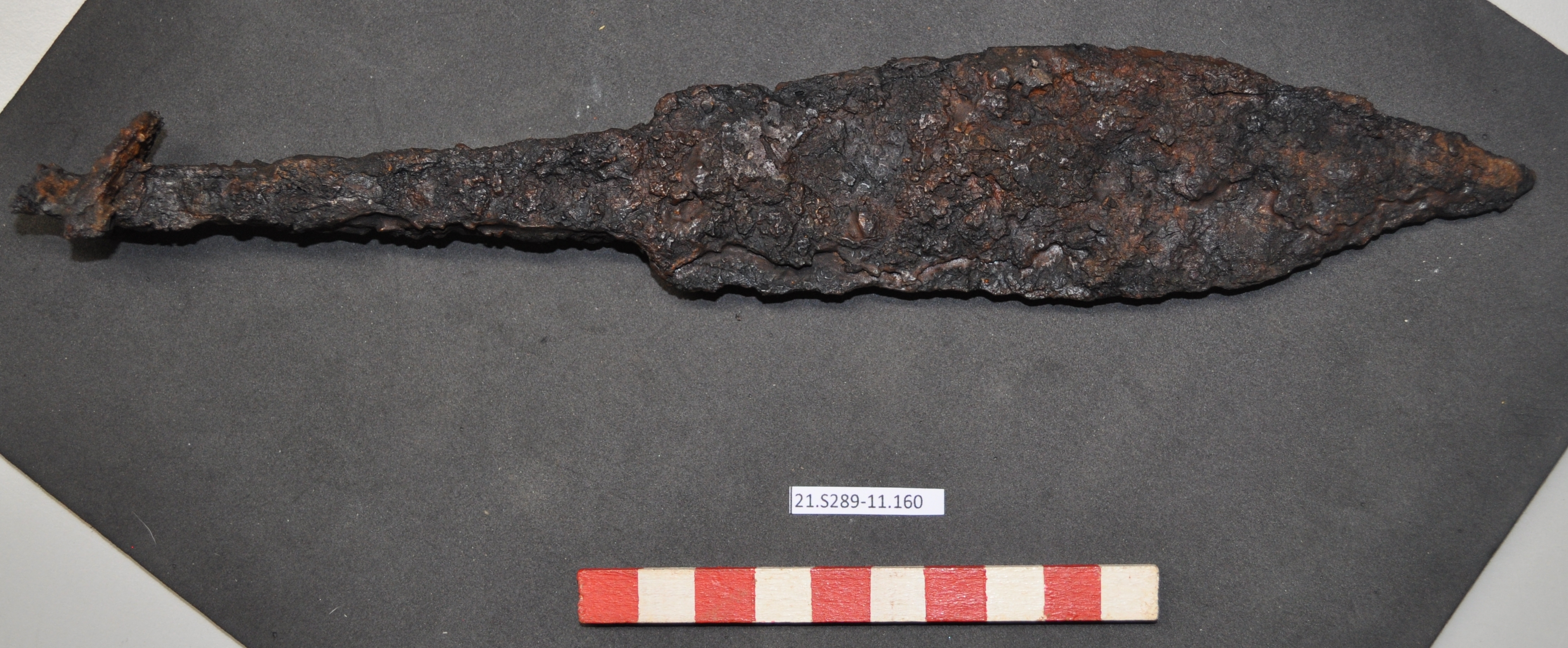 SINGOLO OGGETTO/ coltello, PERIODIZZAZIONI/ STORIA/ Età antica/ Età romana/ Età romana imperiale