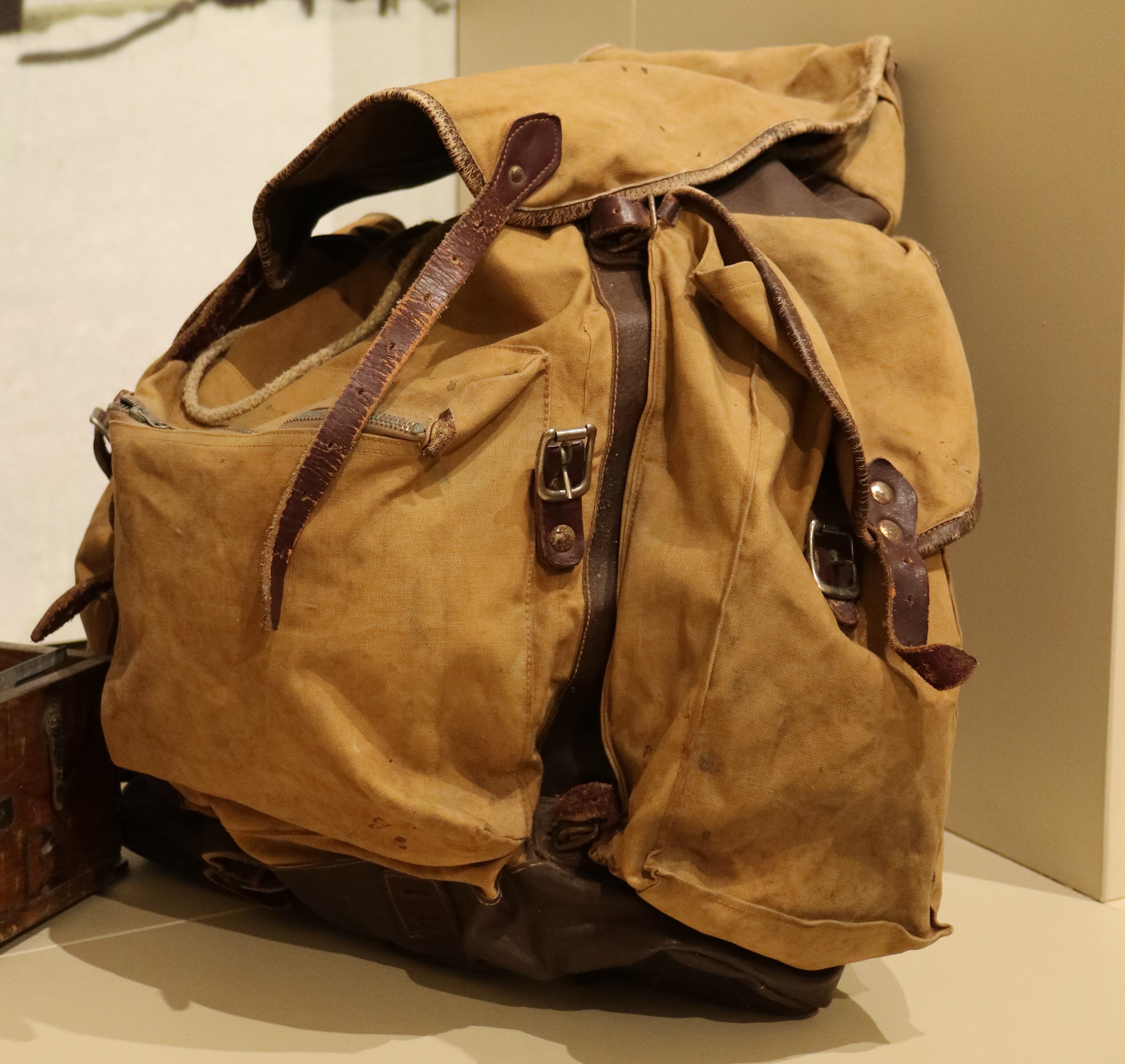 zaino da escursionismo (zaino, da escursionismo, ABBIGLIAMENTO E ORNAMENTI DEL CORPO/ ACCESSORI) di Cassin - produzione italiana