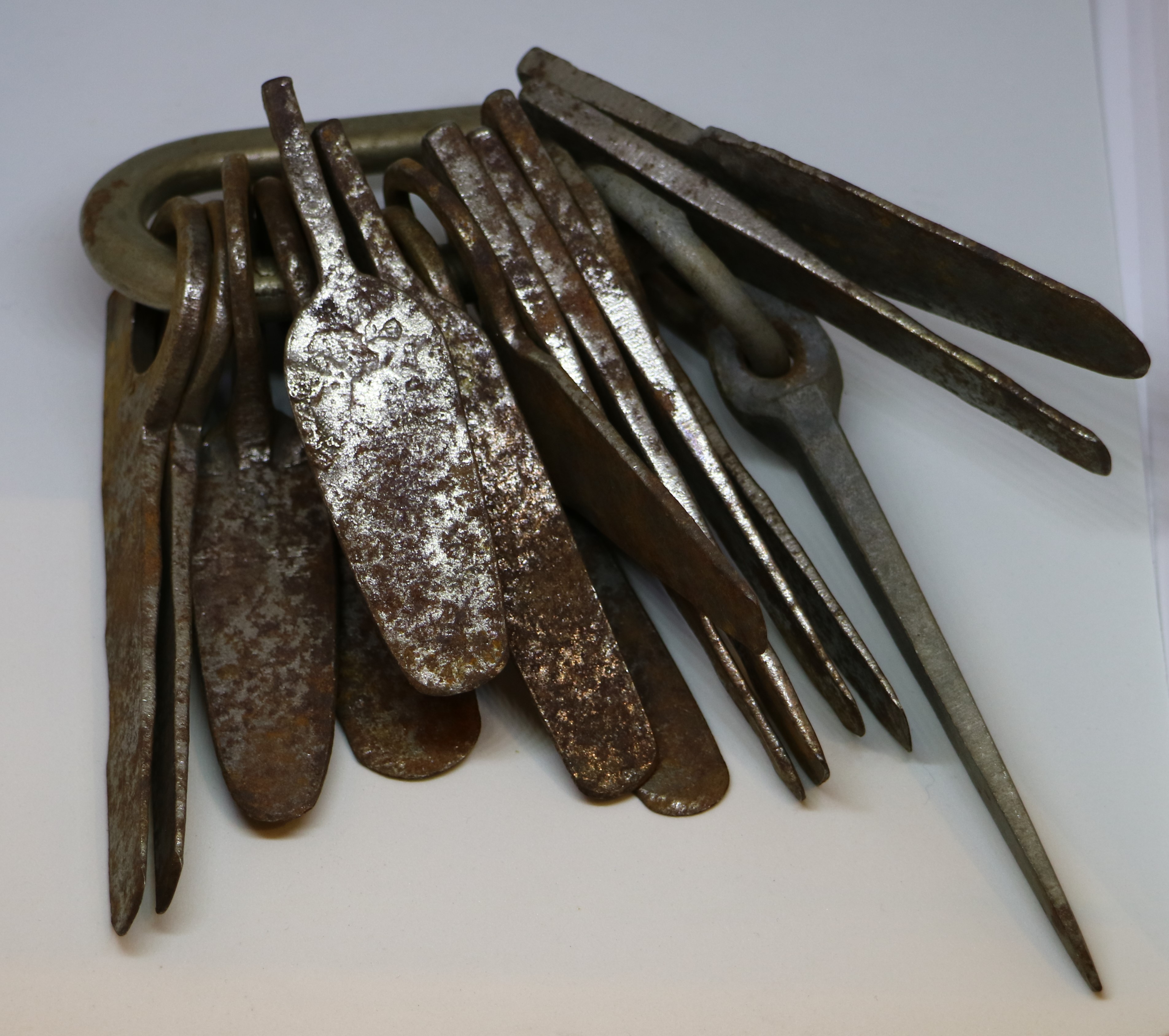 chiodi, da roccia, STRUMENTI E ACCESSORI/ ARTIGIANALI di Grivel, Cassin - manifattura italiana