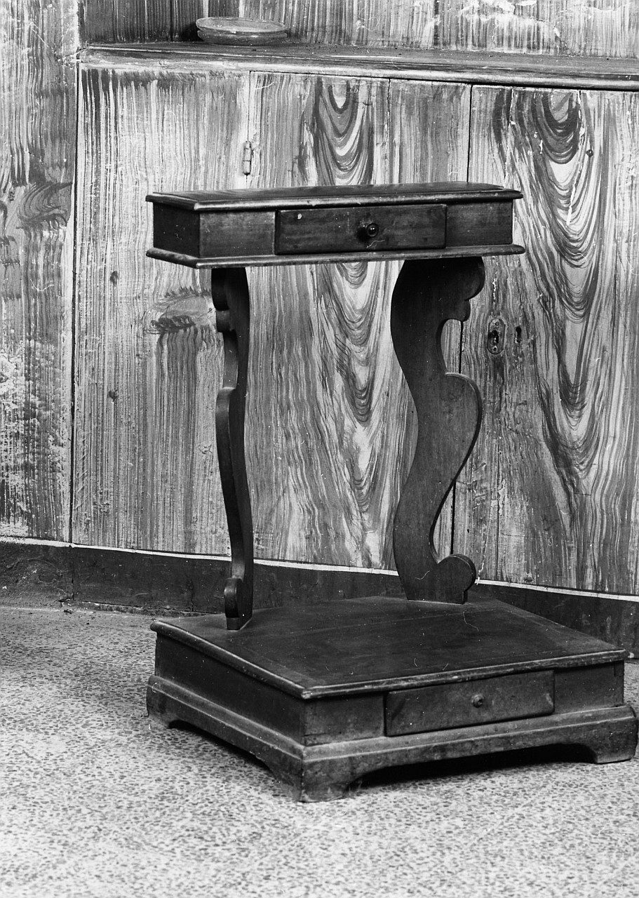 inginocchiatoio - bottega toscana (secc. XVIII/ XIX)