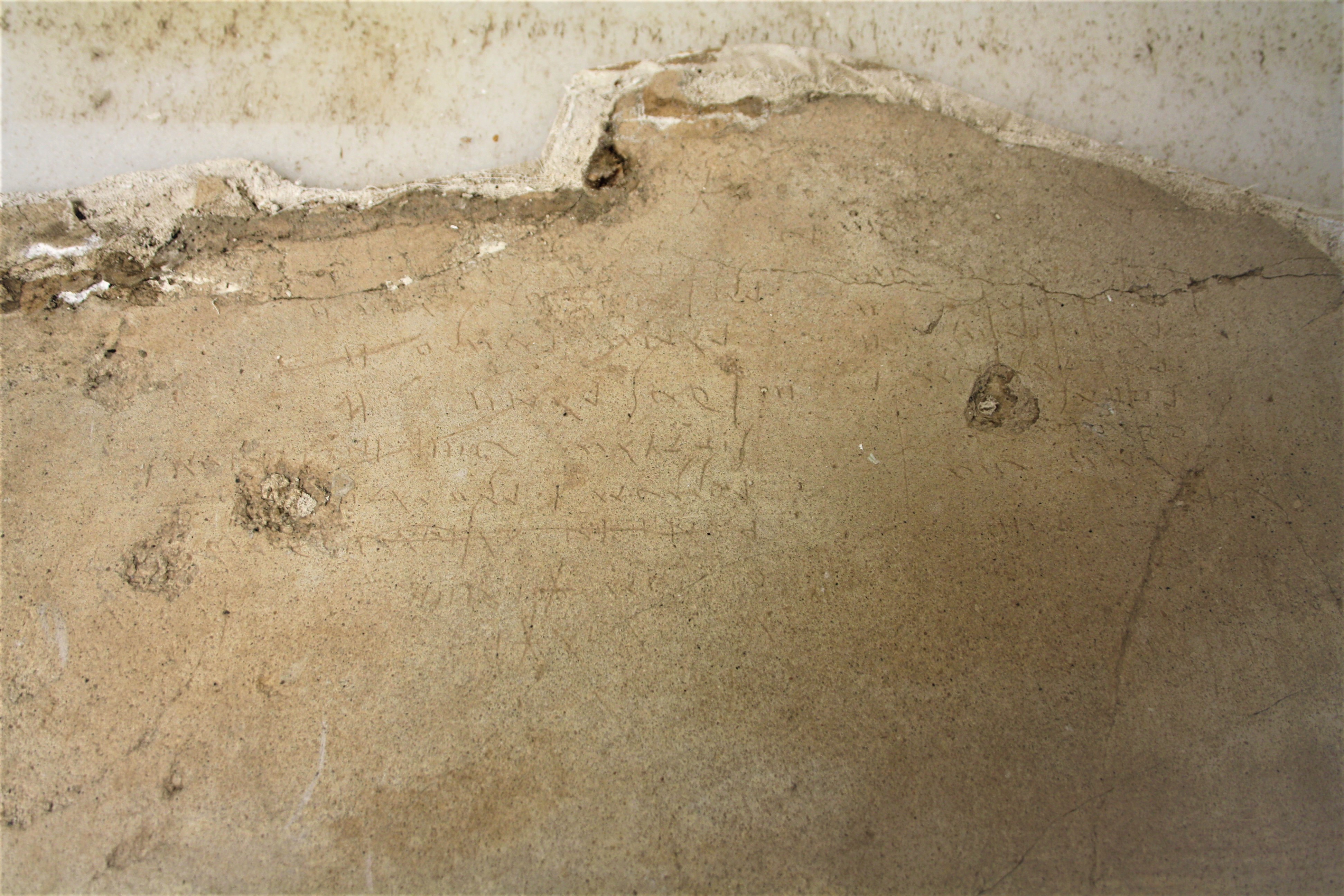 SINGOLO OGGETTO/ intonaco, SECOLI/ I